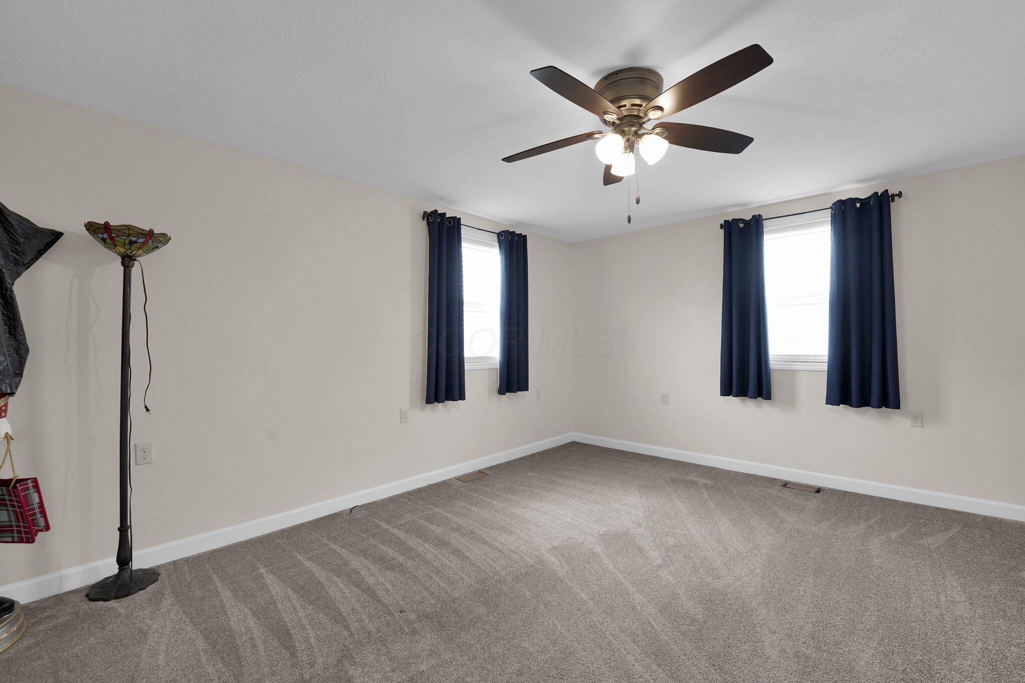 330 Station Street E Property Photo 28