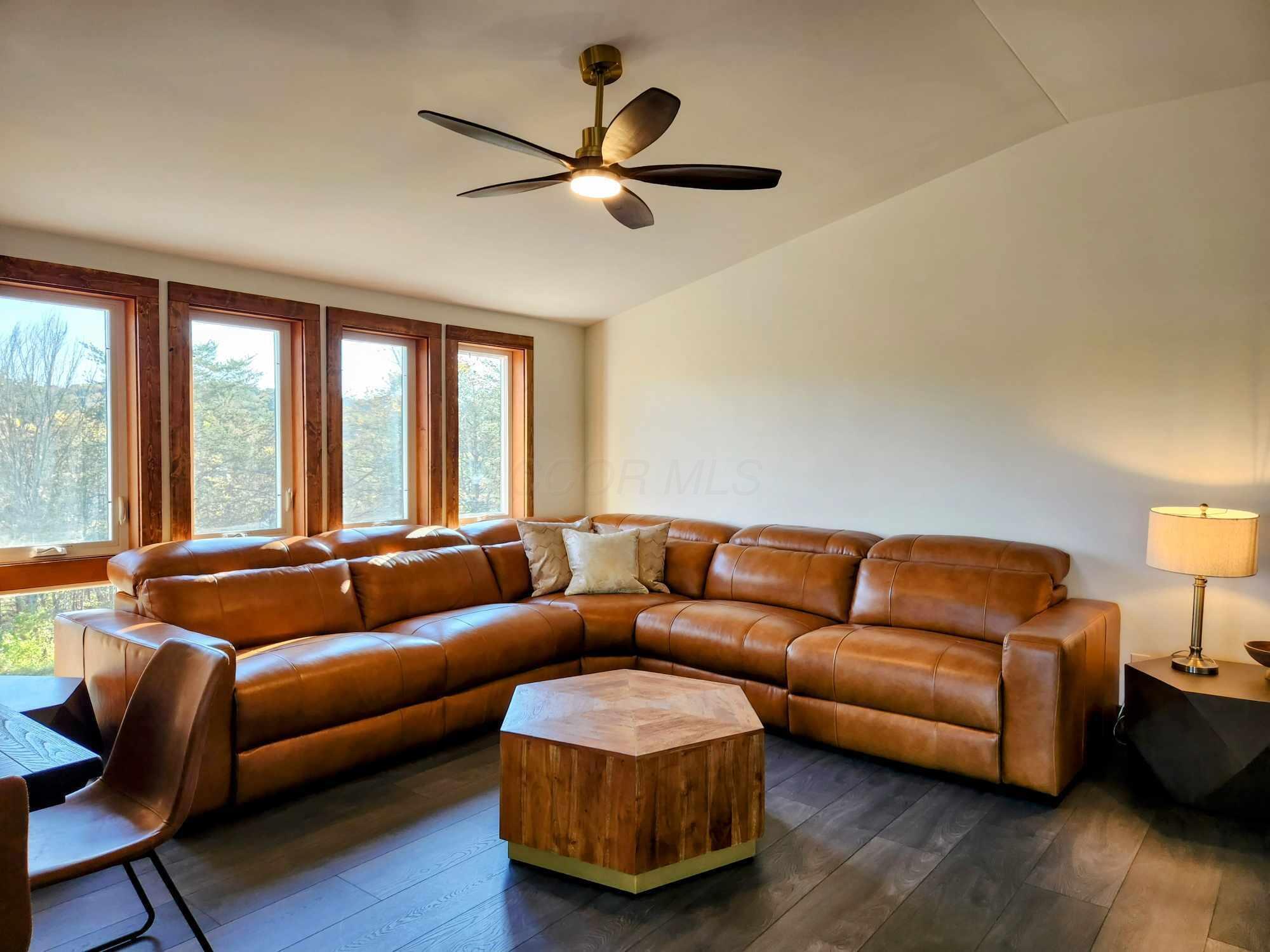 1166 Blue Valley Road Se Property Photo 15