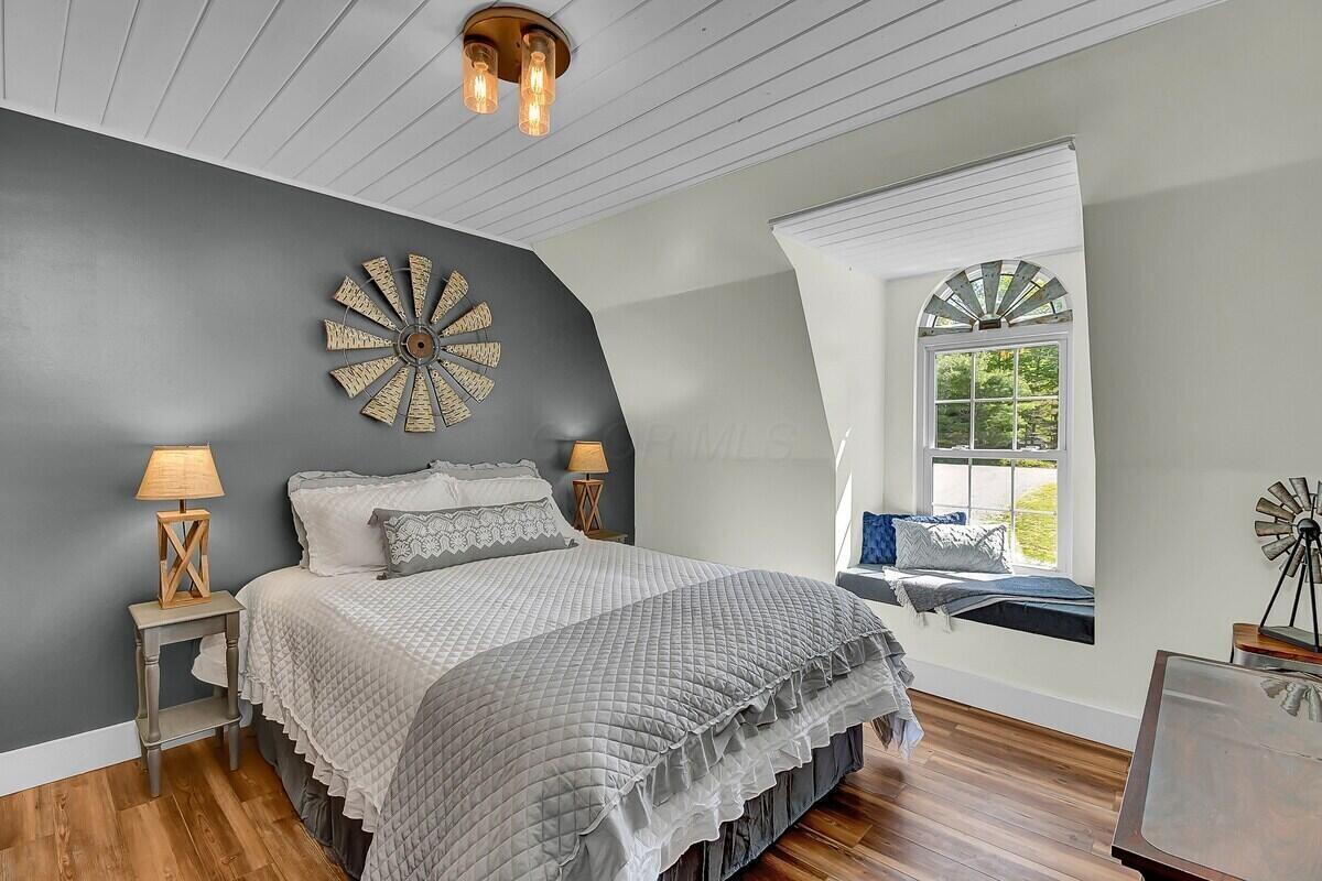 7429 Barneby Road Se Property Photo 26