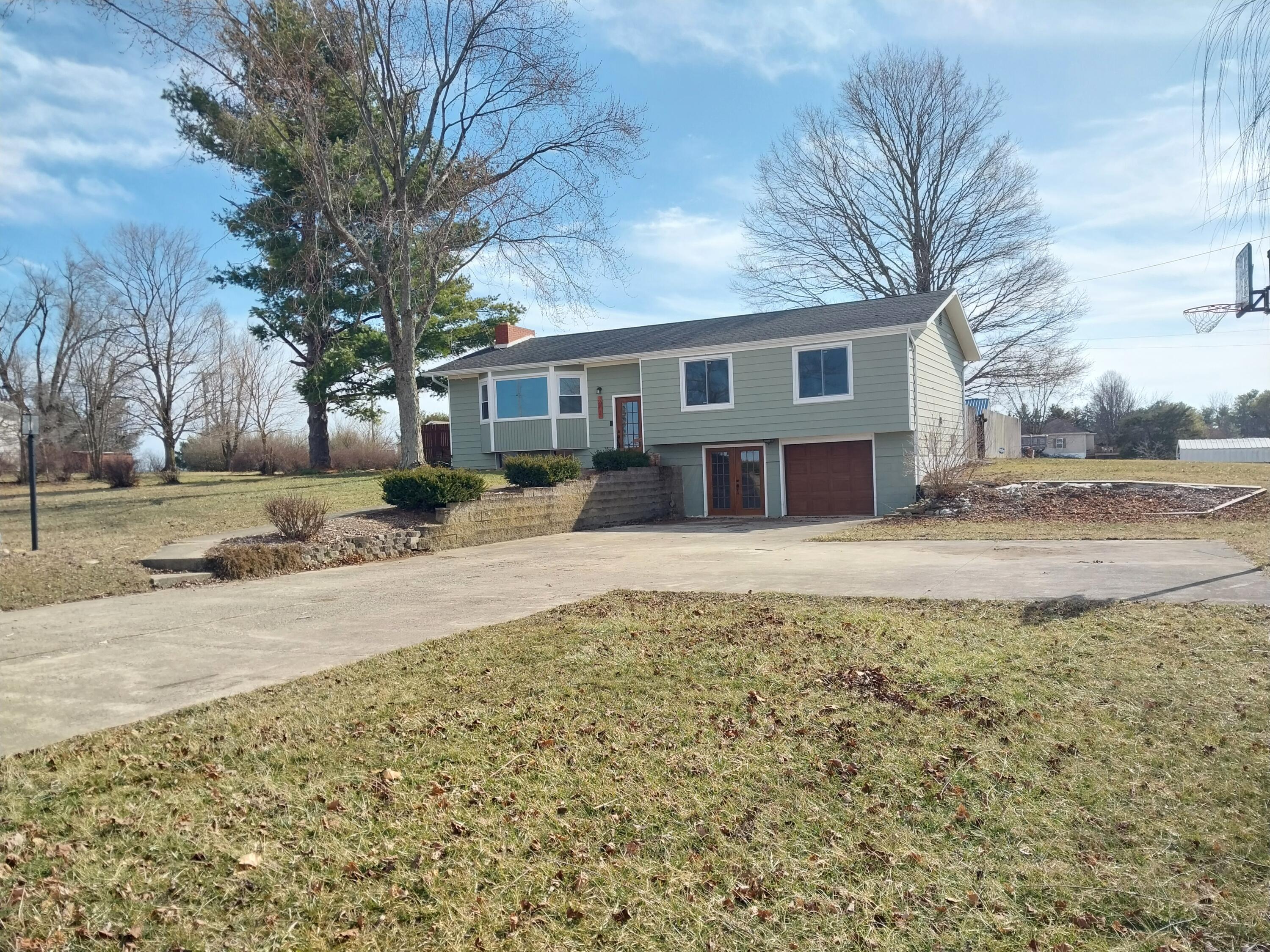 272 Moon Road Property Photo