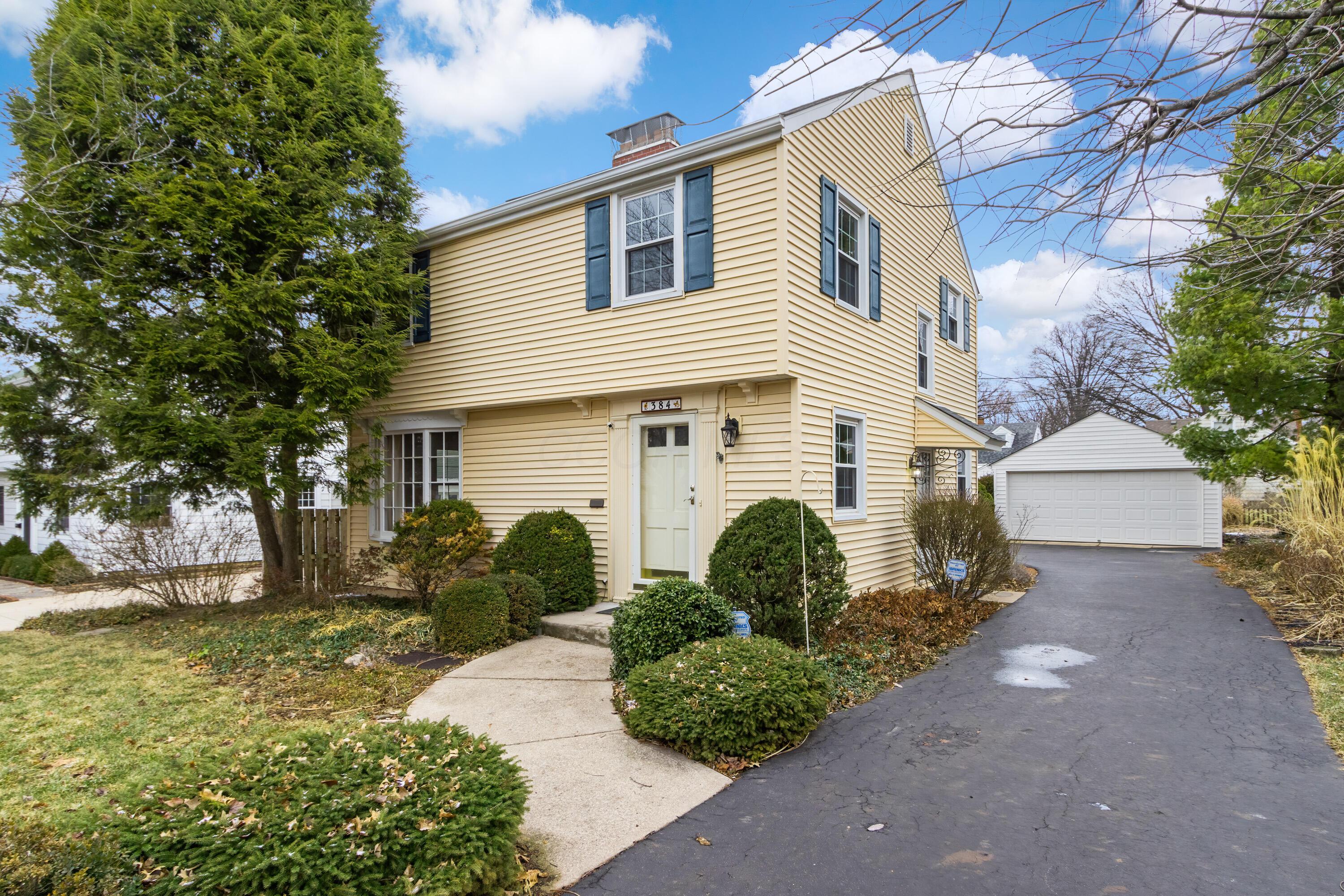 384 Fallis Road Property Photo 1