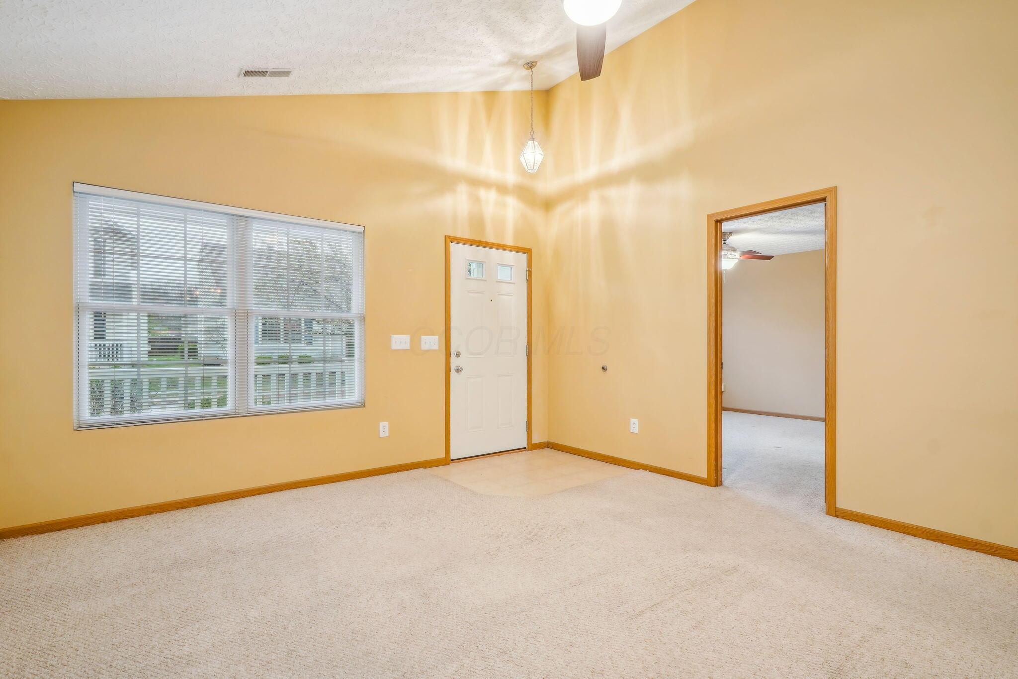 8740 Arrowtip Lane Property Photo 3