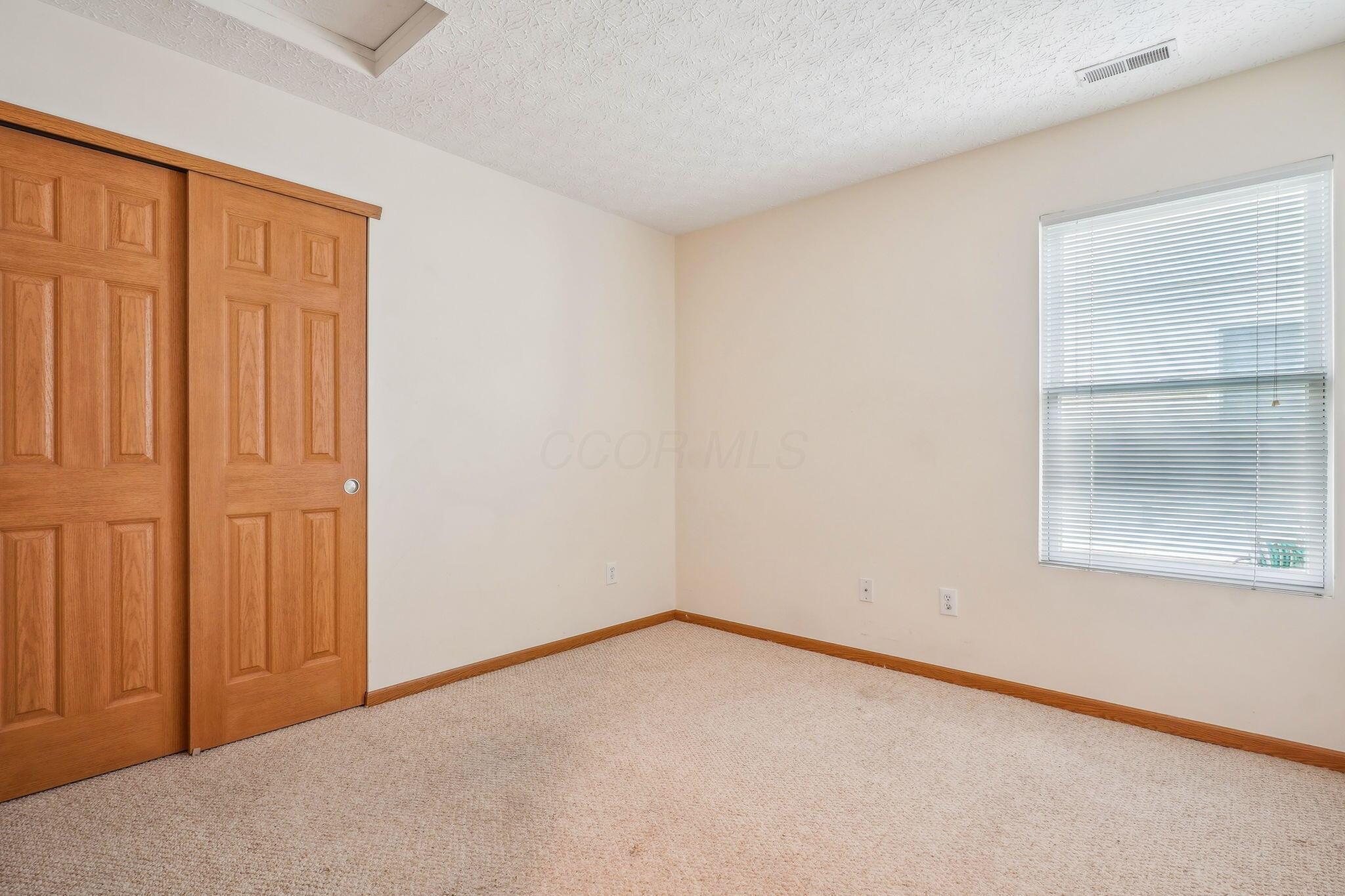 8740 Arrowtip Lane Property Photo 9