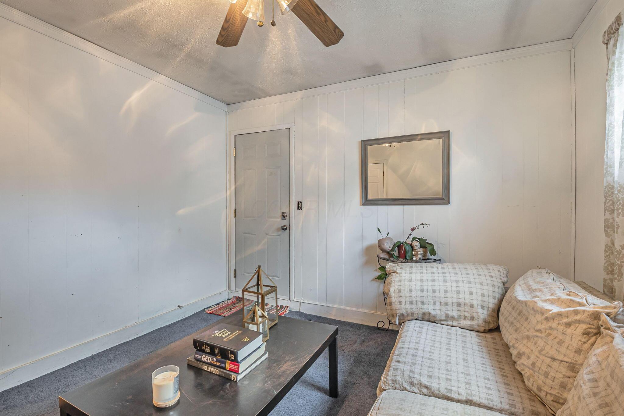 4021 Briarbush Drive Property Photo 13