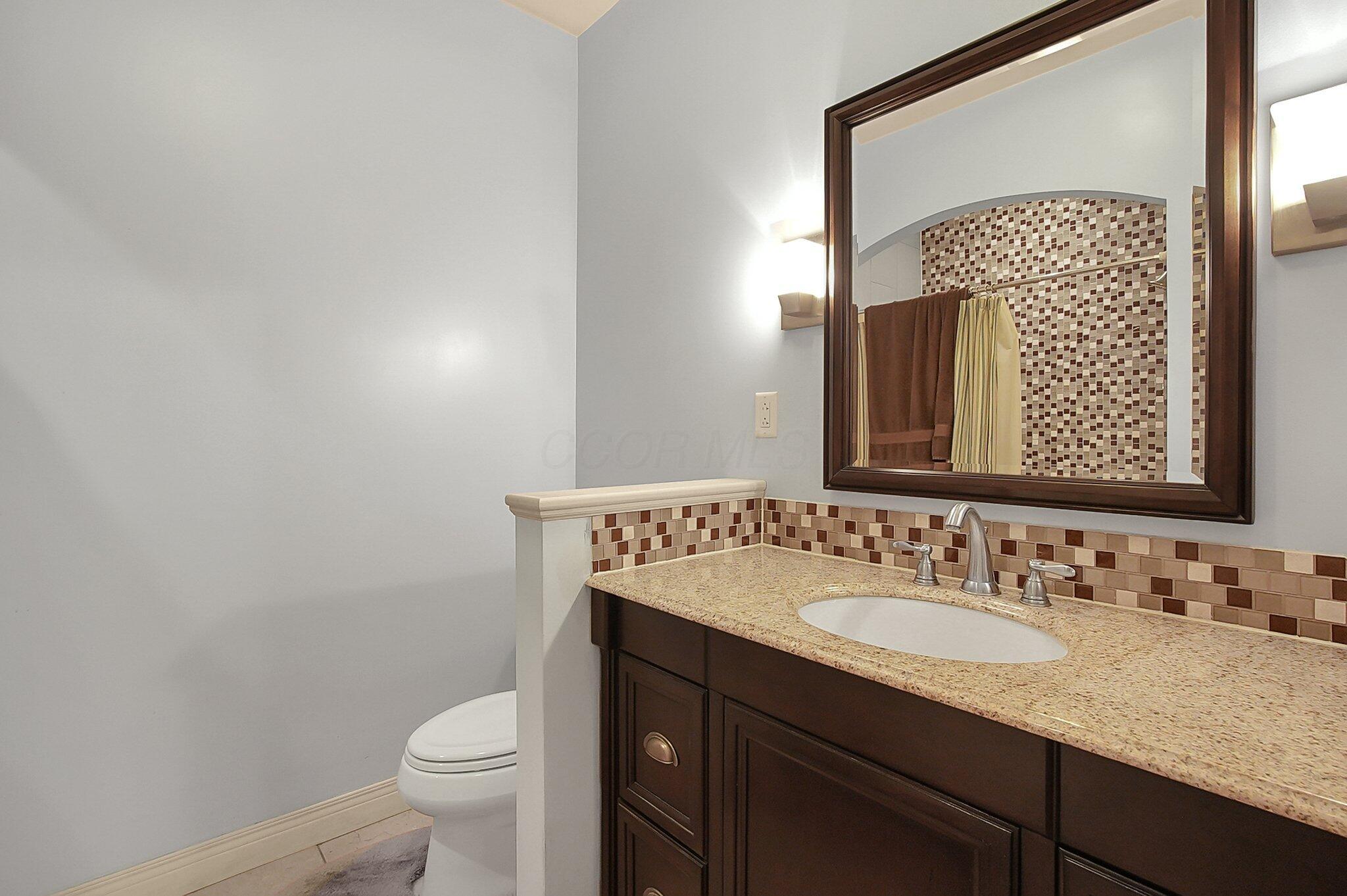 3585 Middle Pike Property Photo 21