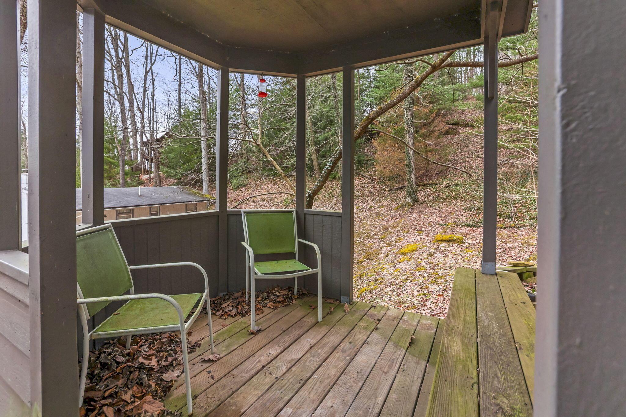 555 Ross Road Se Property Photo 40