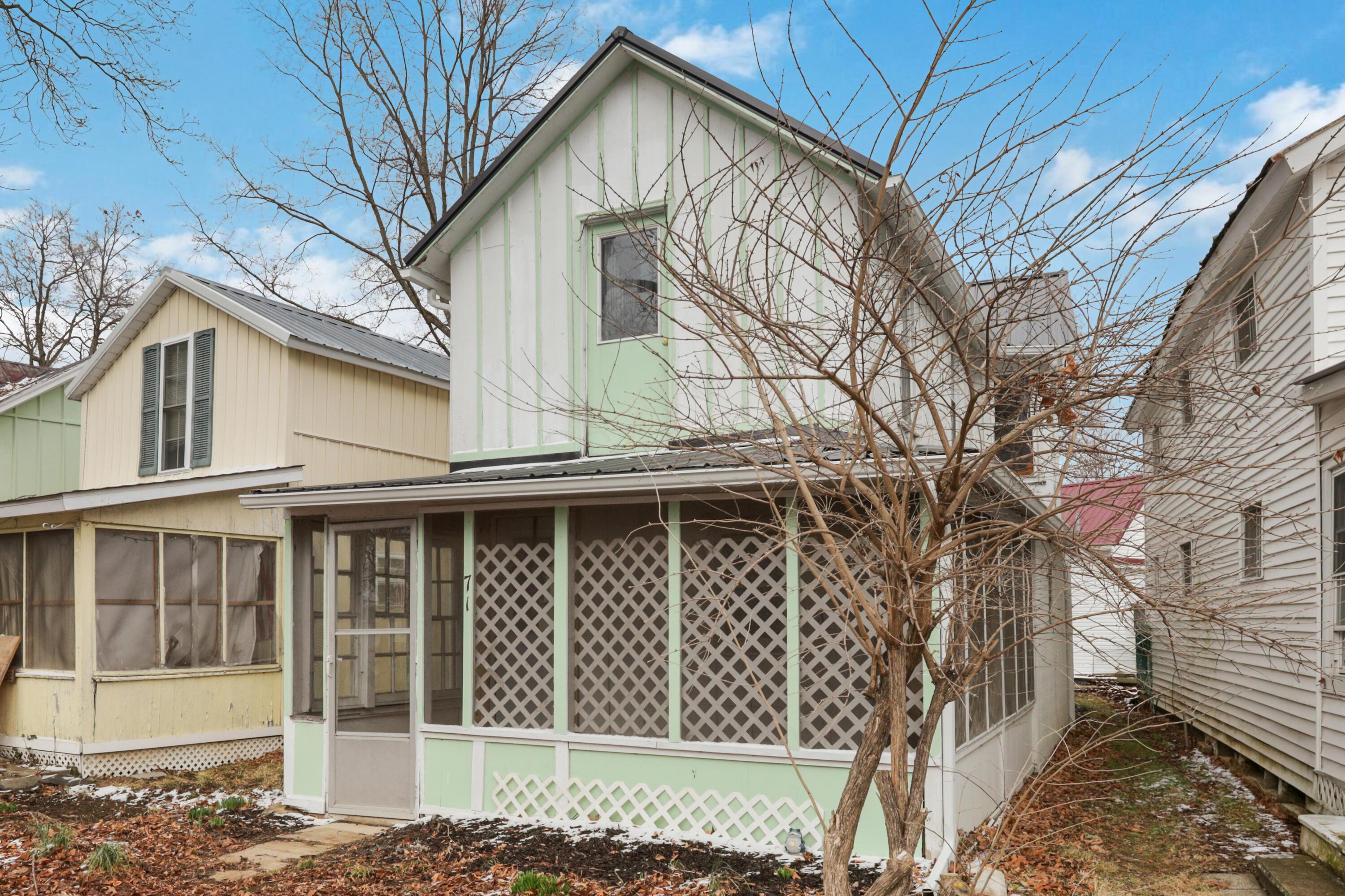 71 3rd Street Property Photo 5