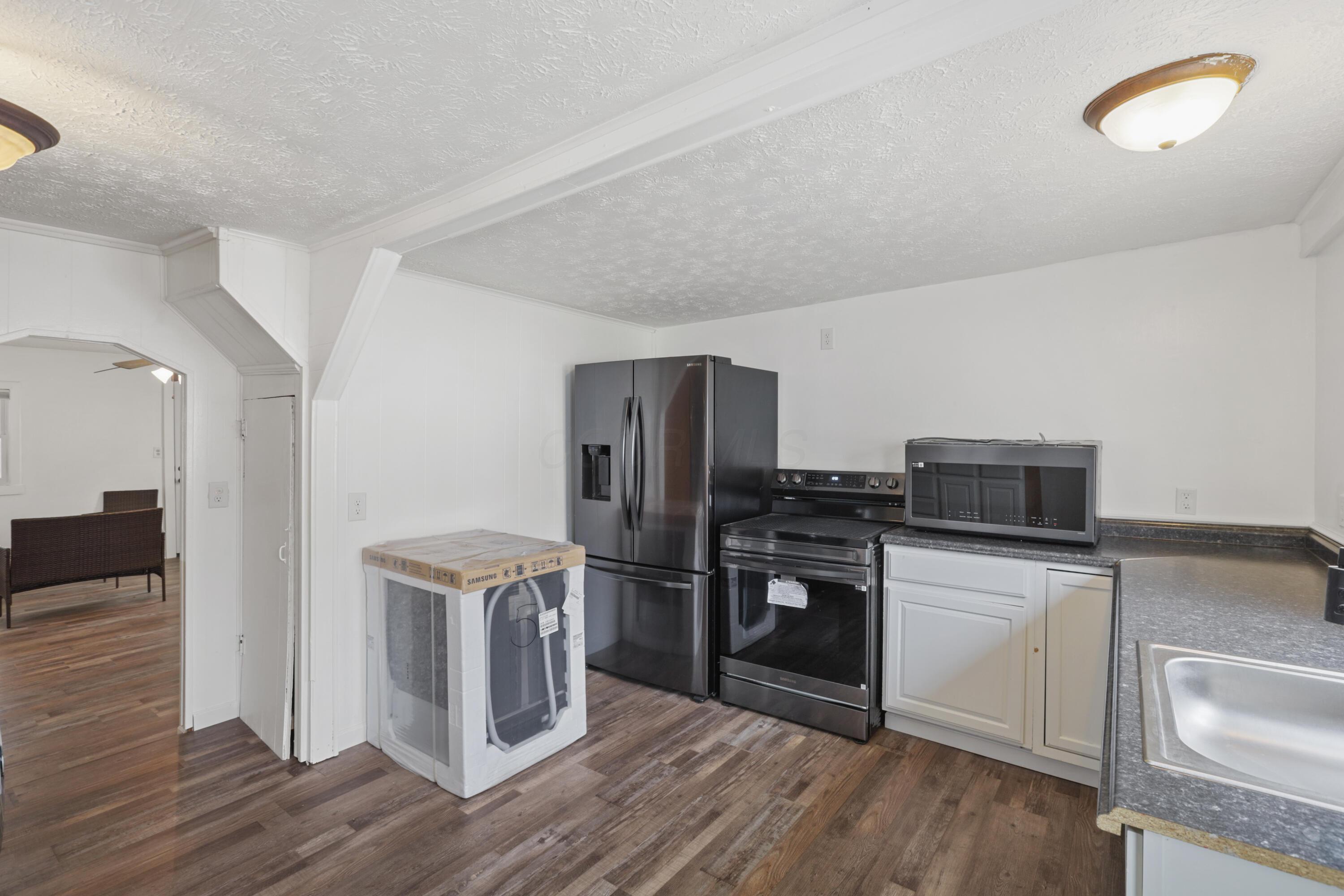 71 3rd Street Property Photo 15