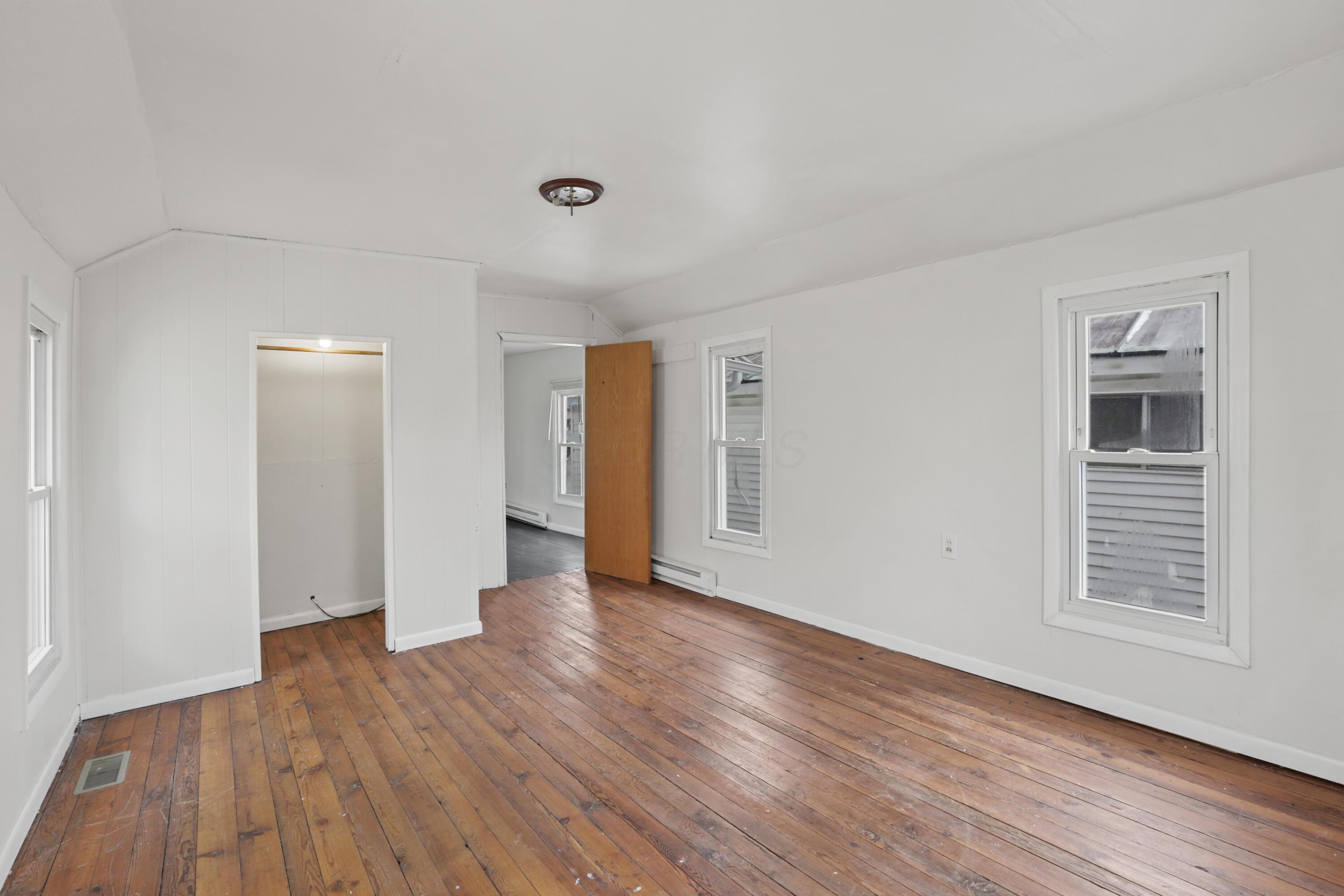 71 3rd Street Property Photo 23