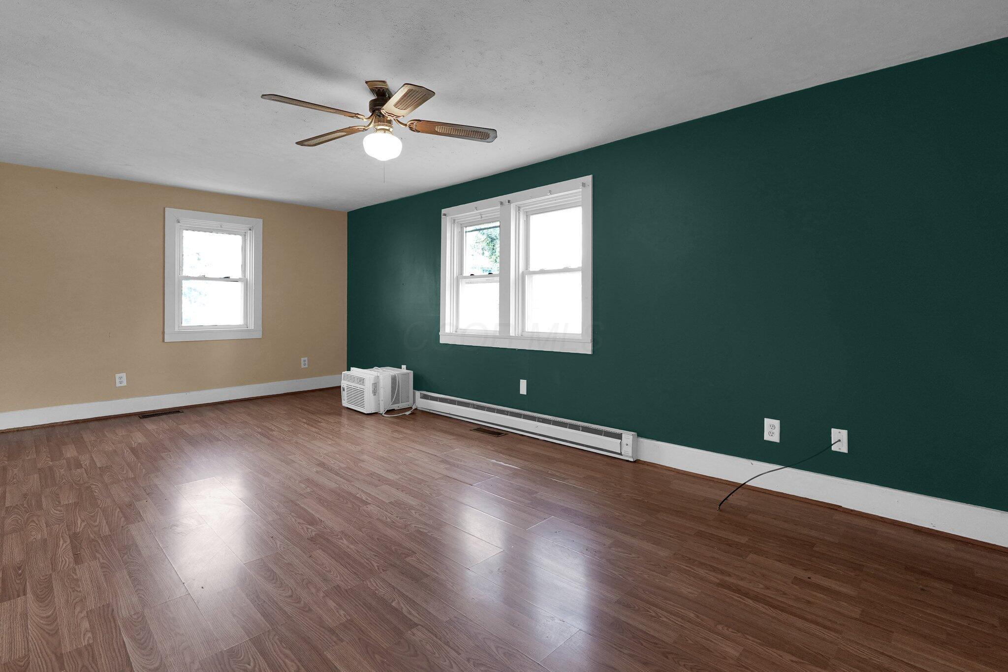125 W Mound Street Property Photo 38