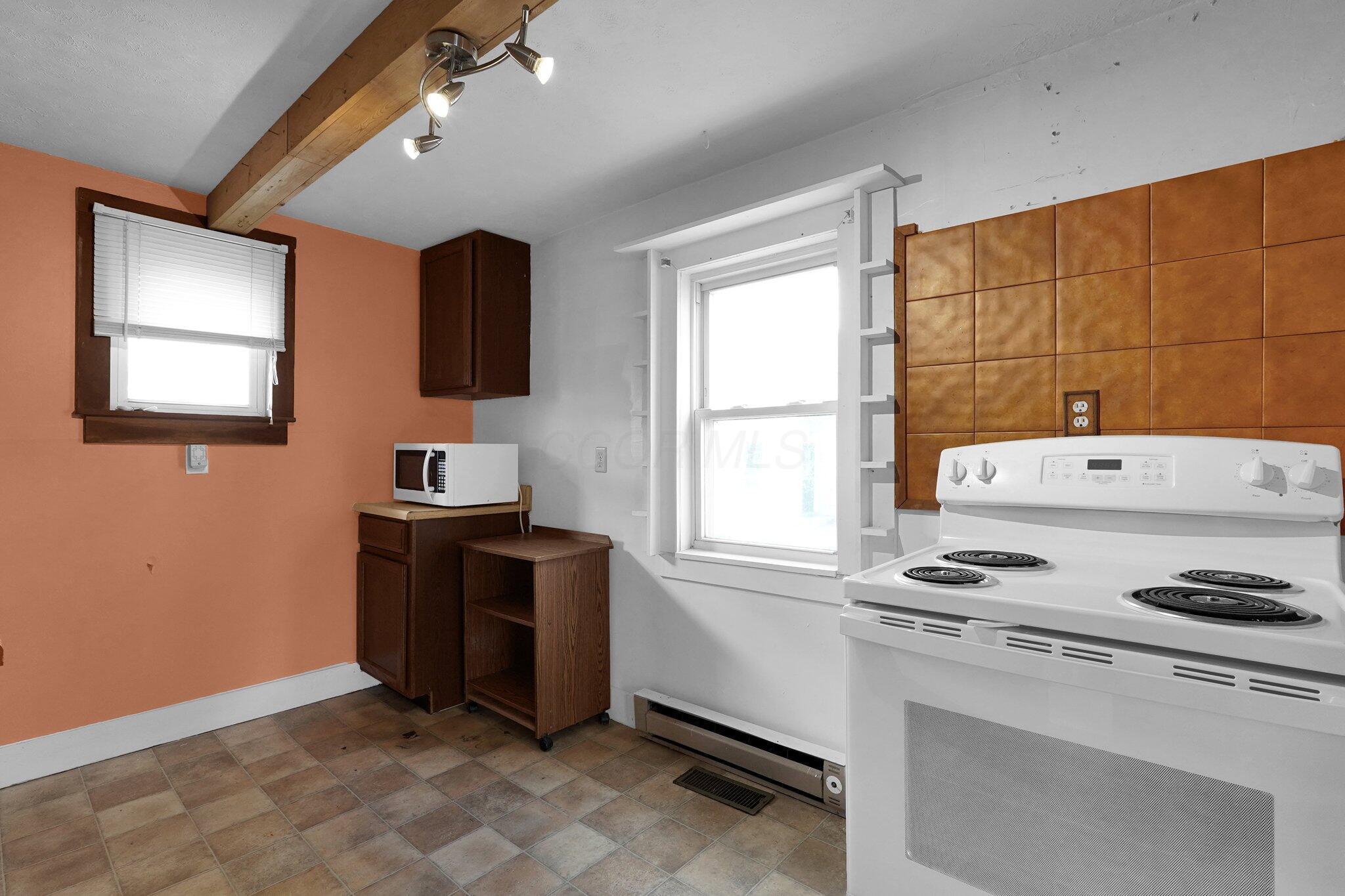 125 W Mound Street Property Photo 39