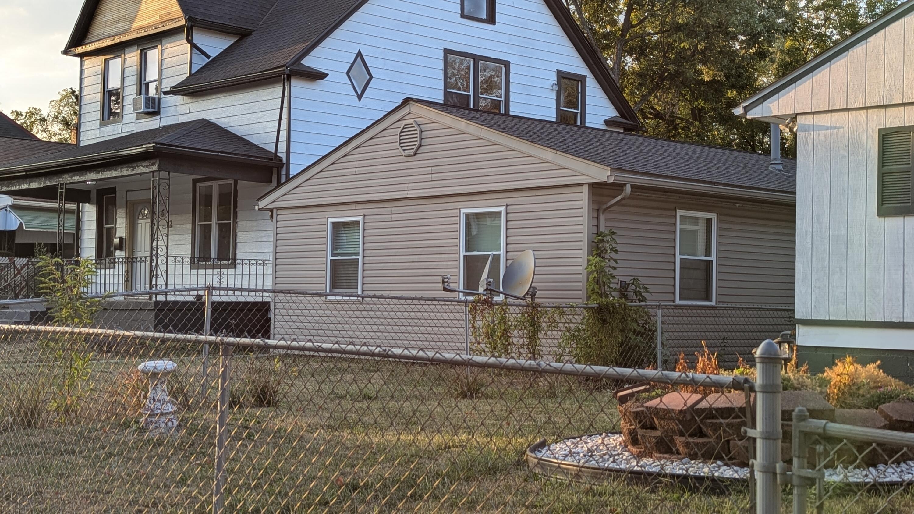 1576-1578 Minnesota Avenue Property Photo 1