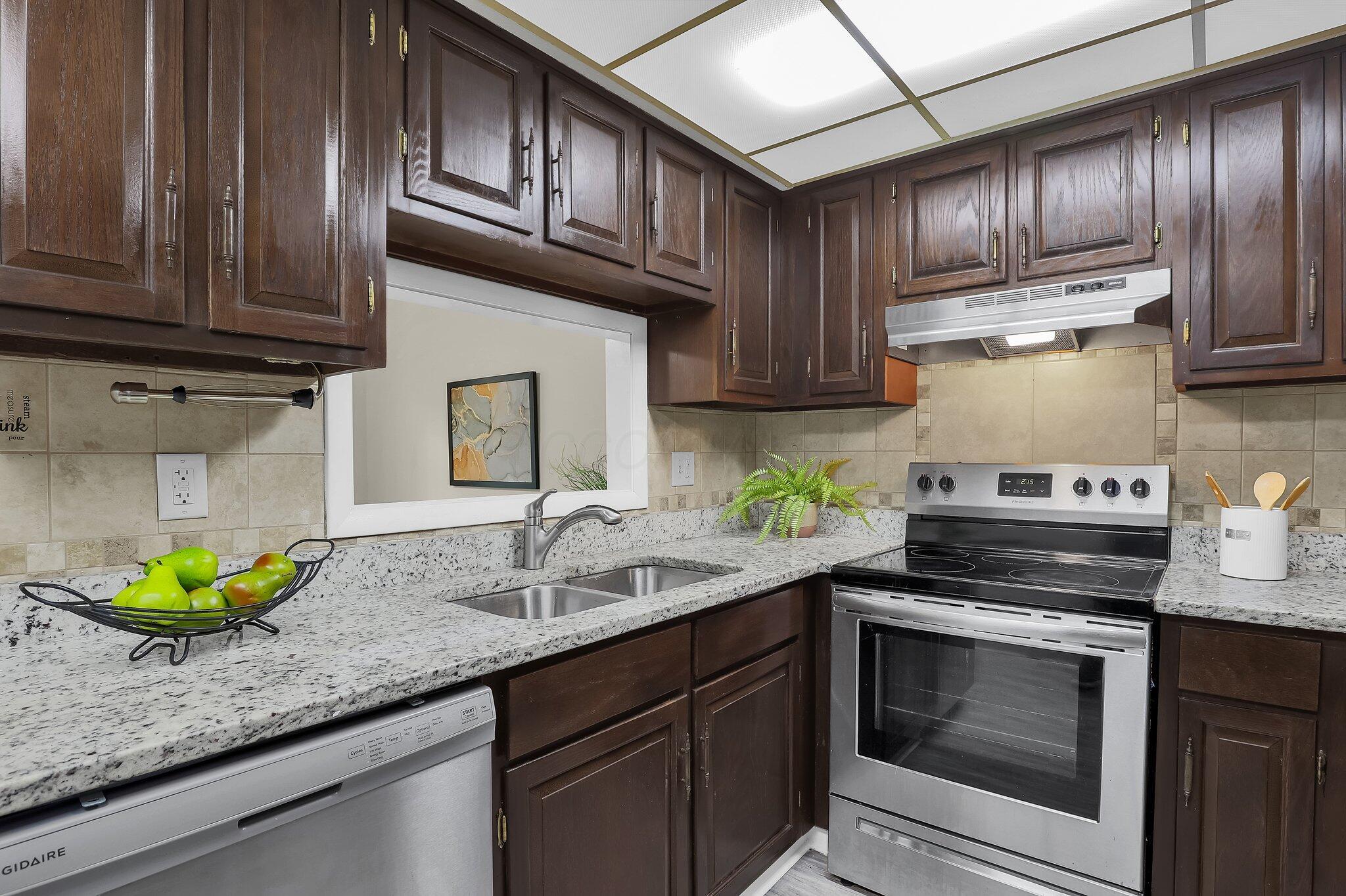 1331 Sequoia Drive Property Photo 10