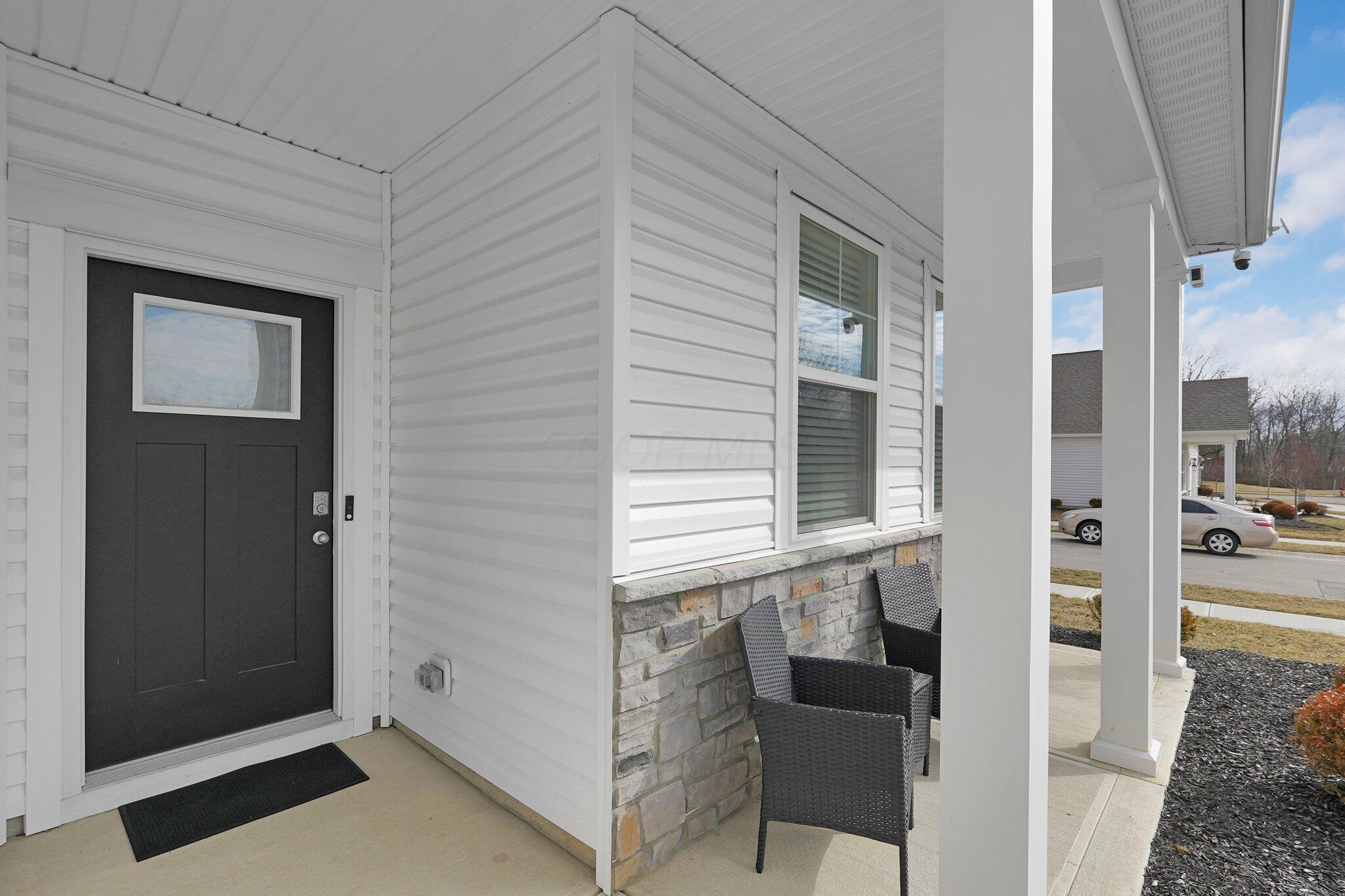 1390 Hemetite Drive Property Photo 4