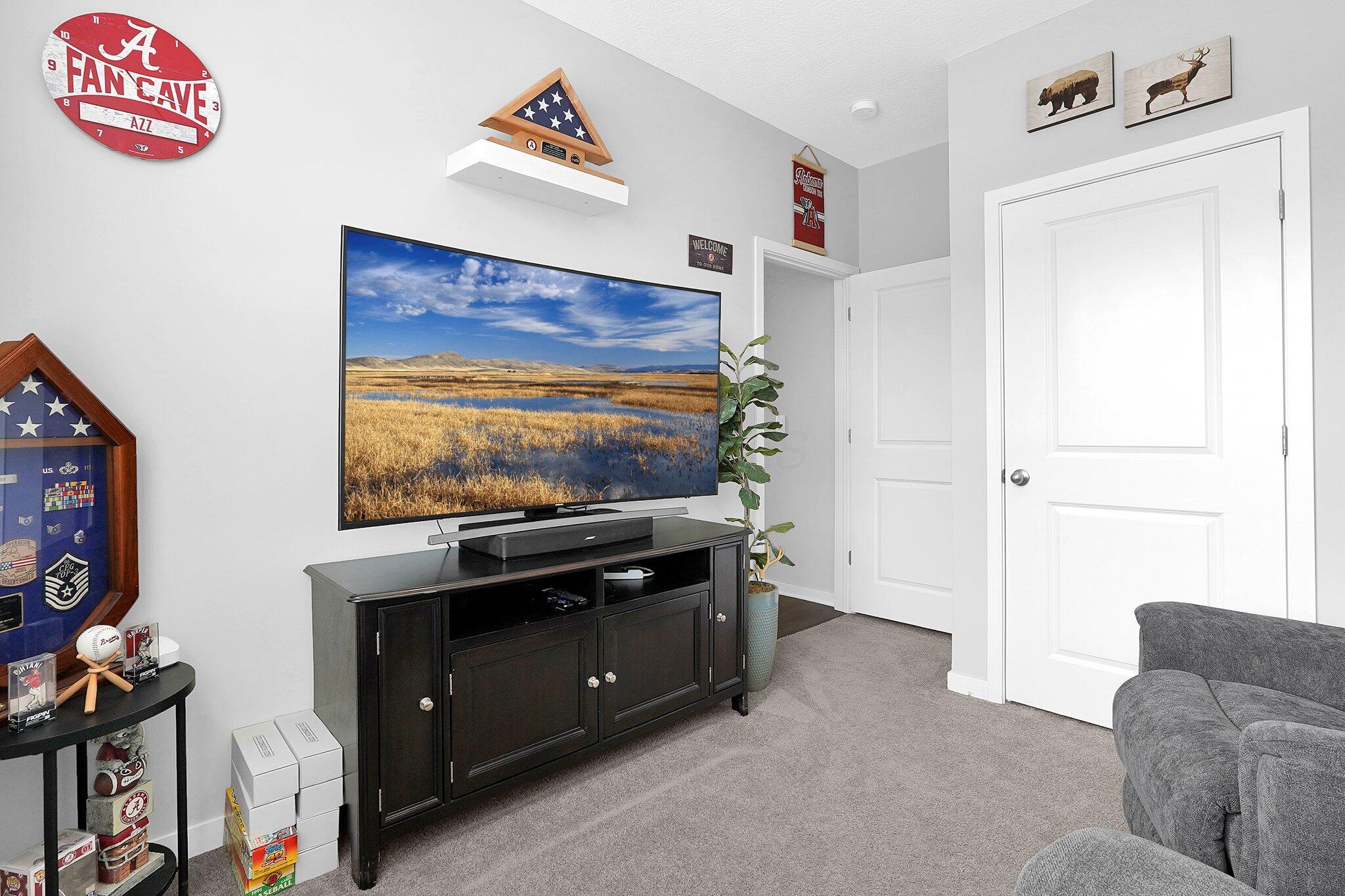 1390 Hemetite Drive Property Photo 25