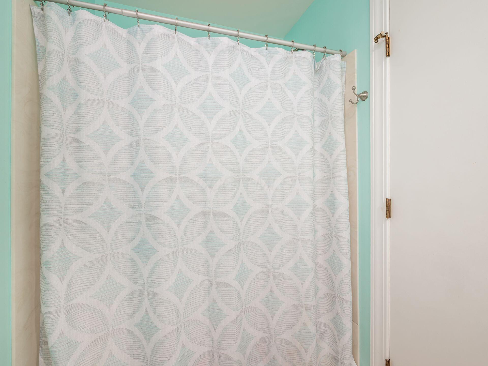 4574 Arlingate Drive E Property Photo 17