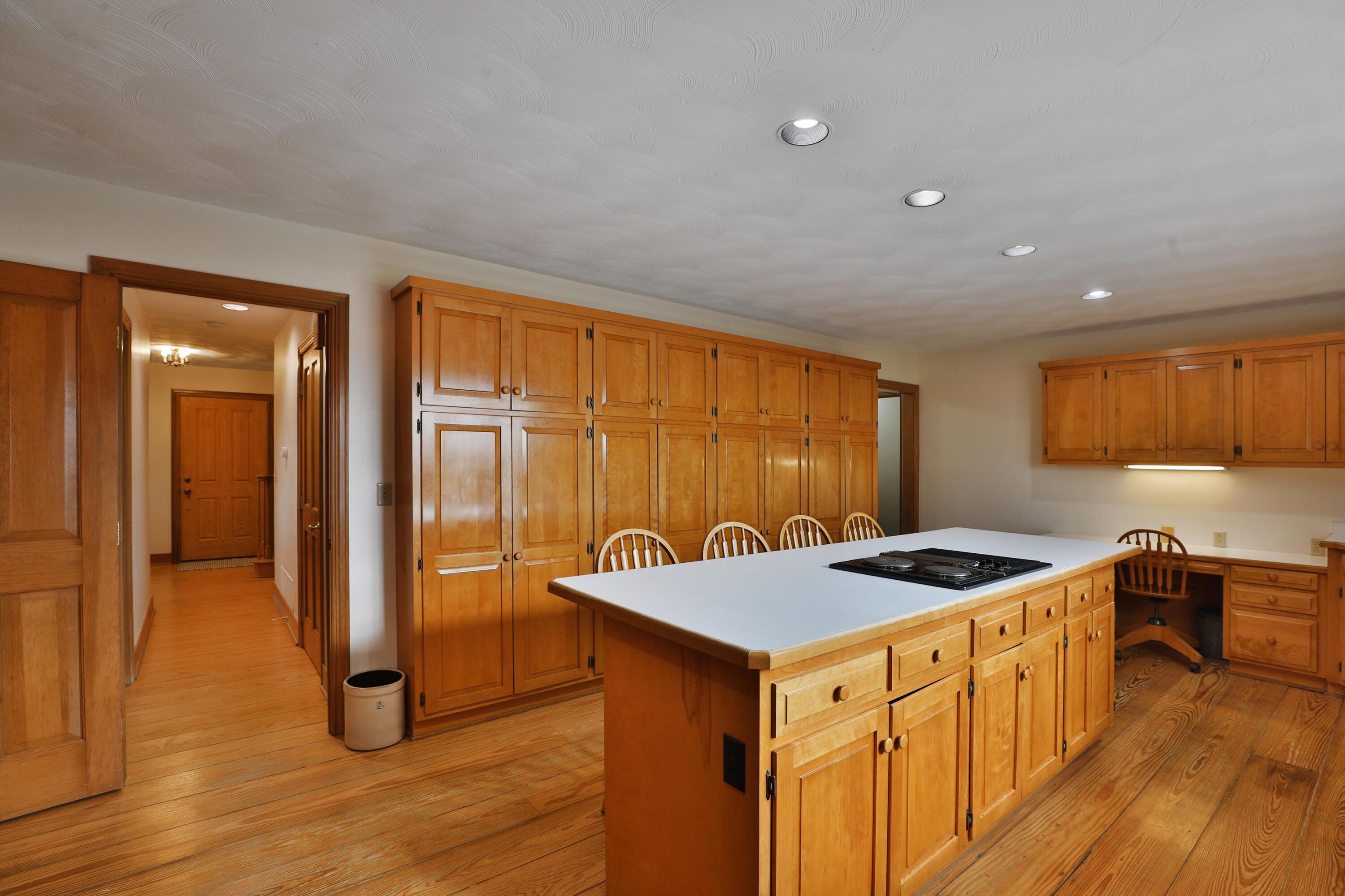 8871 Patterson Road Property Photo 3