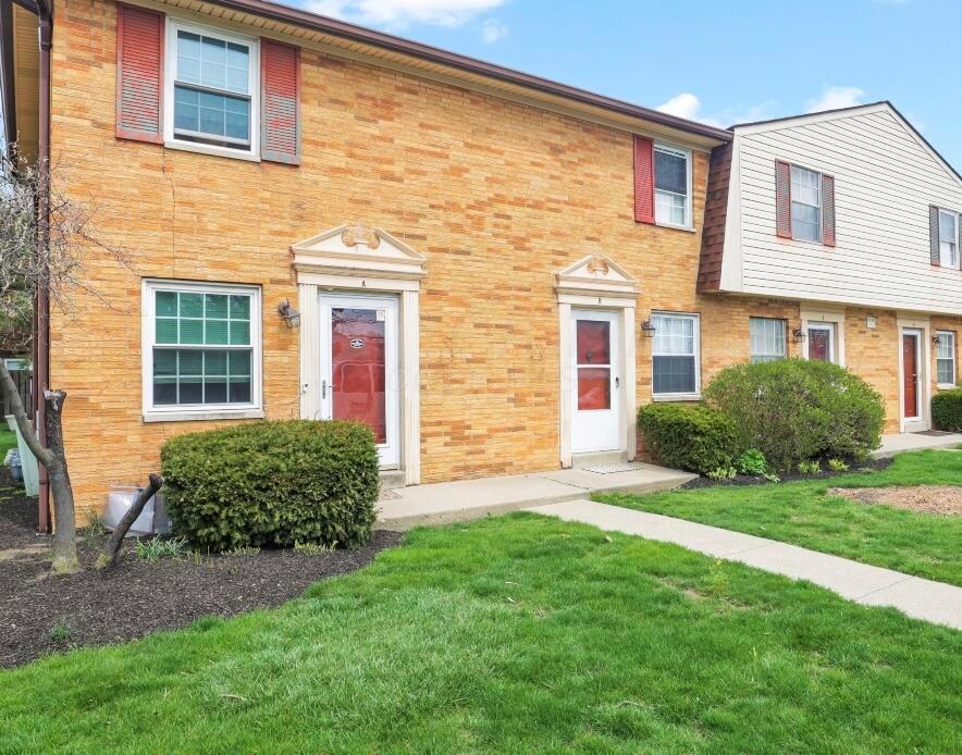 Beechcroft Condos Real Estate Listings Main Image
