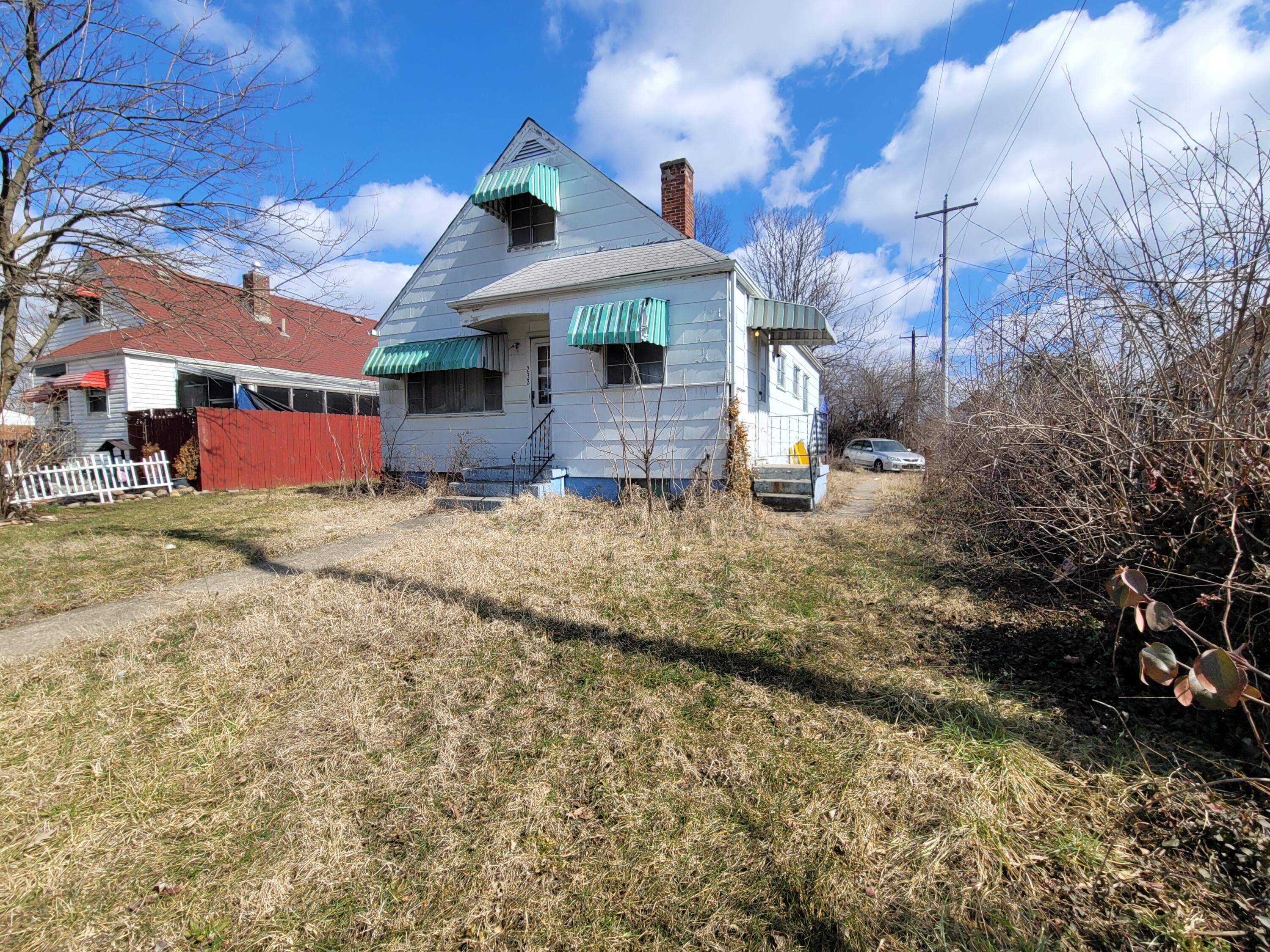 232 S Wayne Avenue Property Photo 3