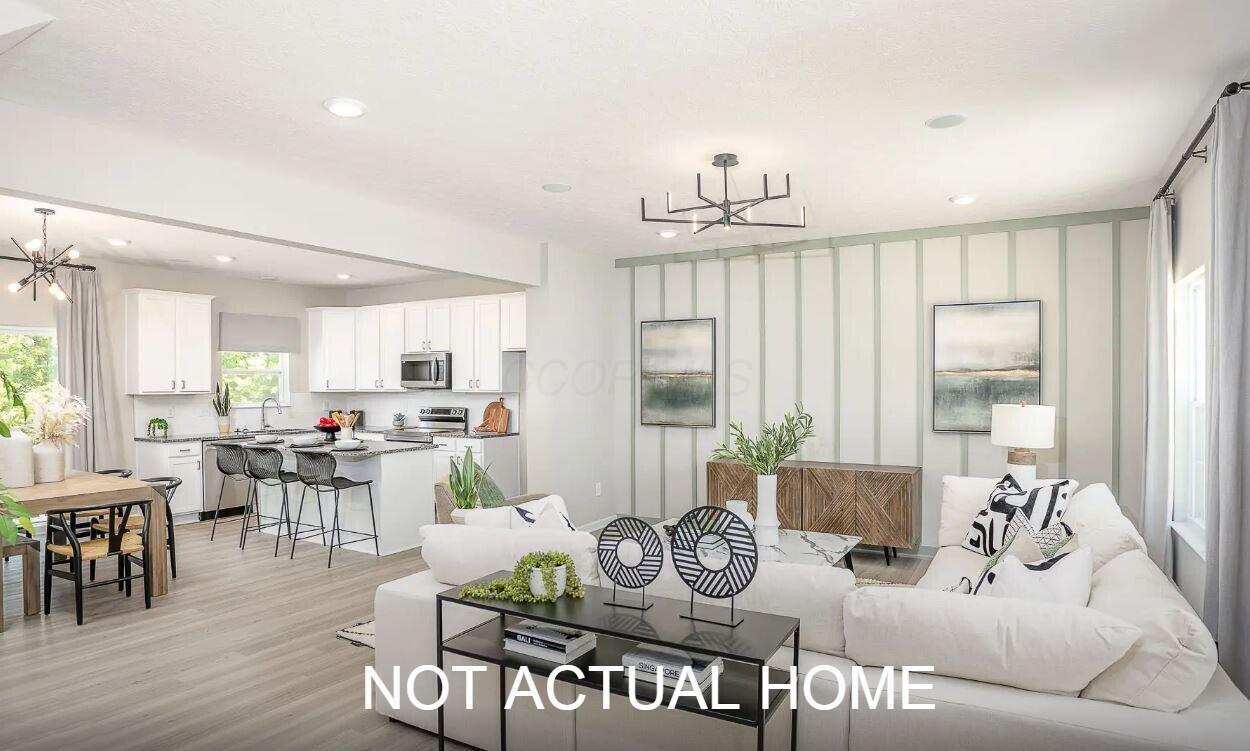 139 Dusky Willow Drive Property Photo 5