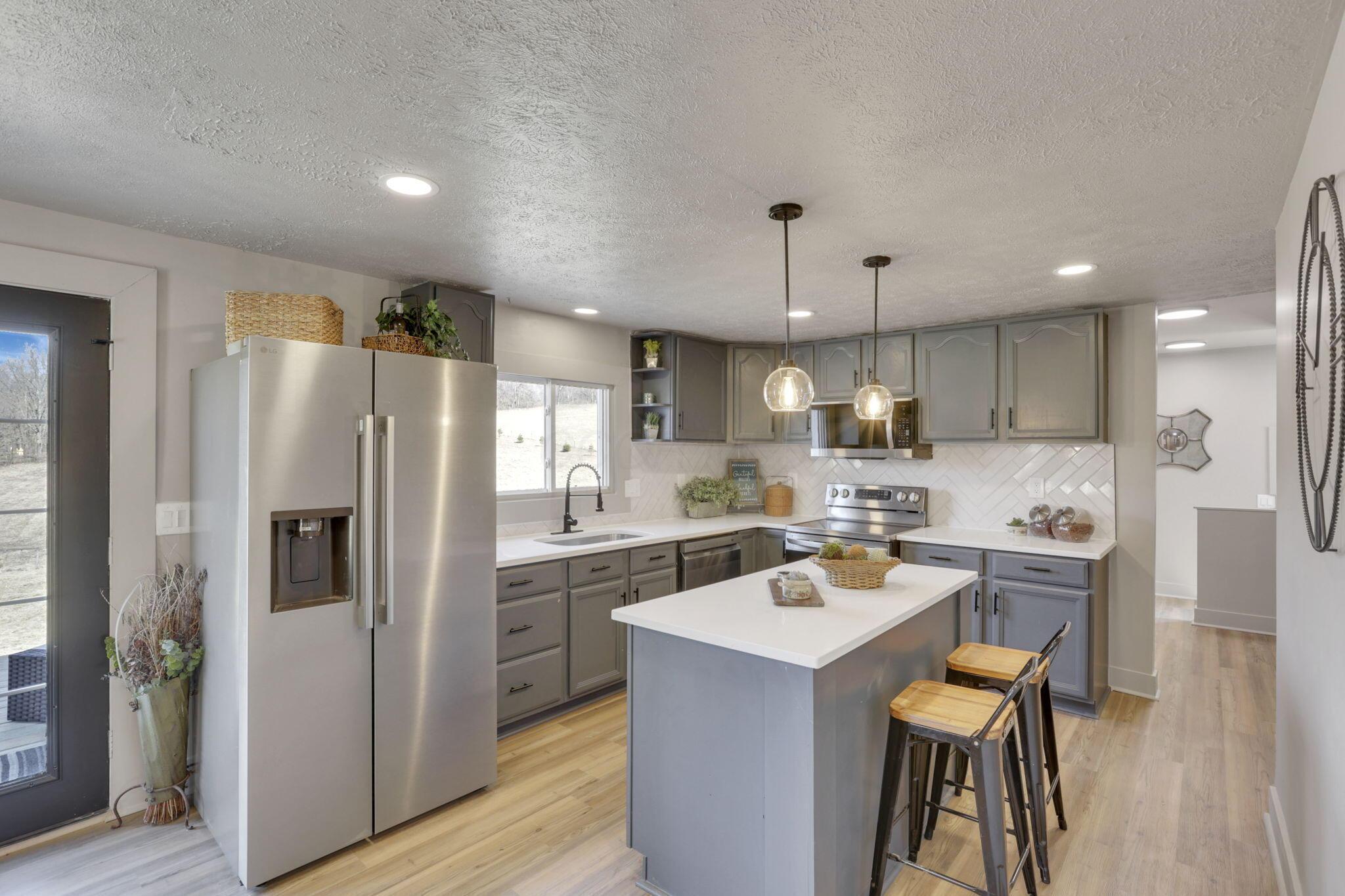 13343 Flint Ridge Road Property Photo 8