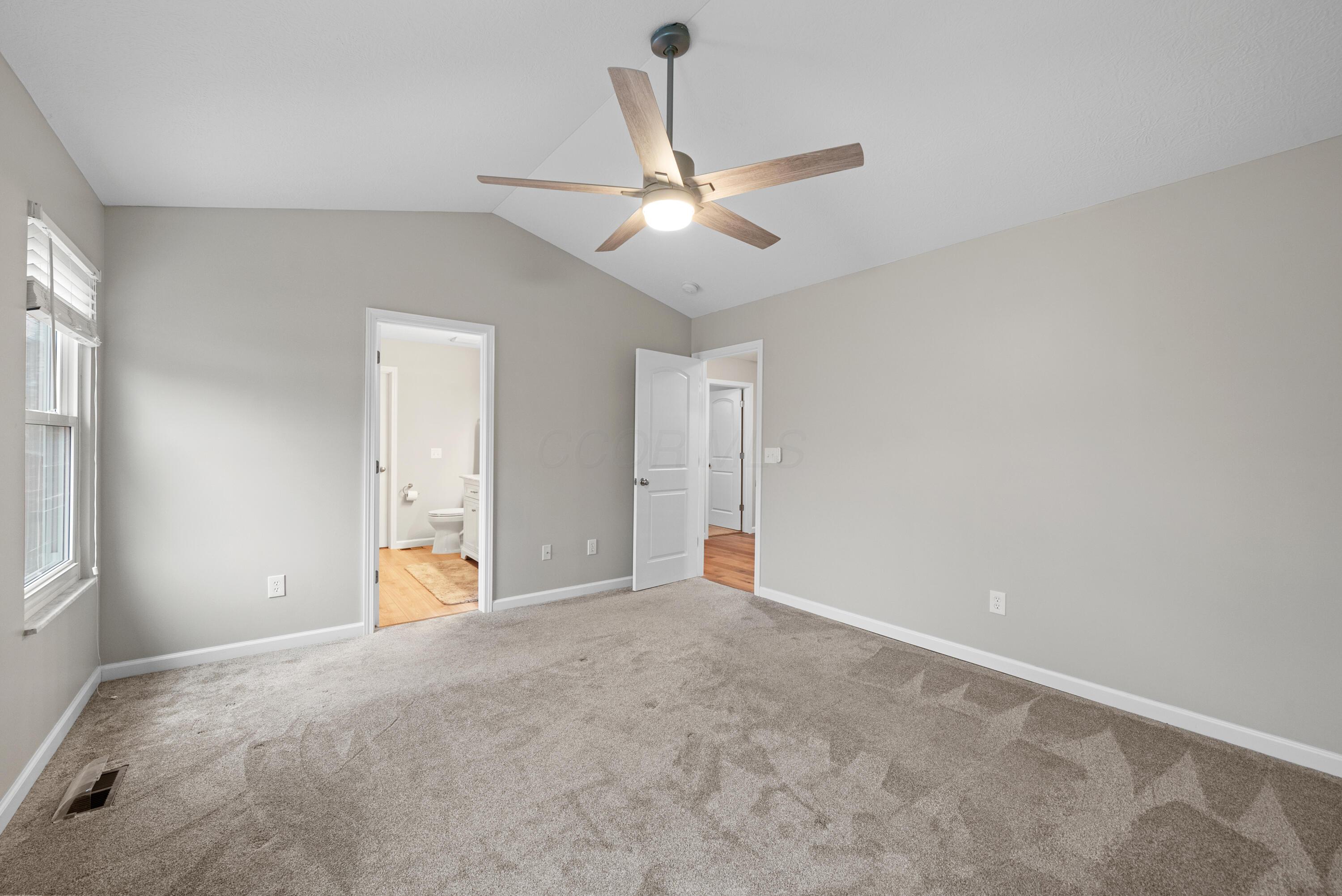 99 Sassafrass Place Property Photo 32