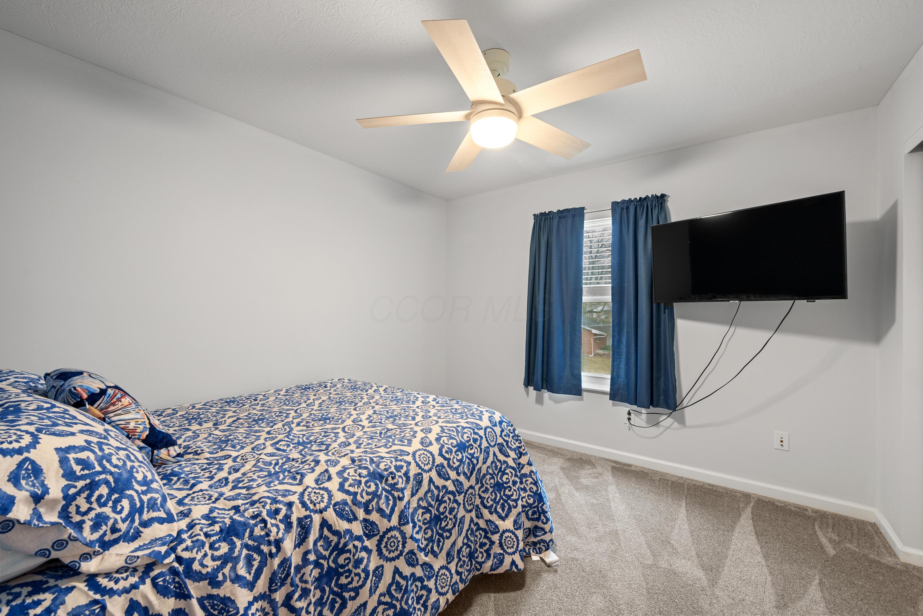 99 Sassafrass Place Property Photo 36