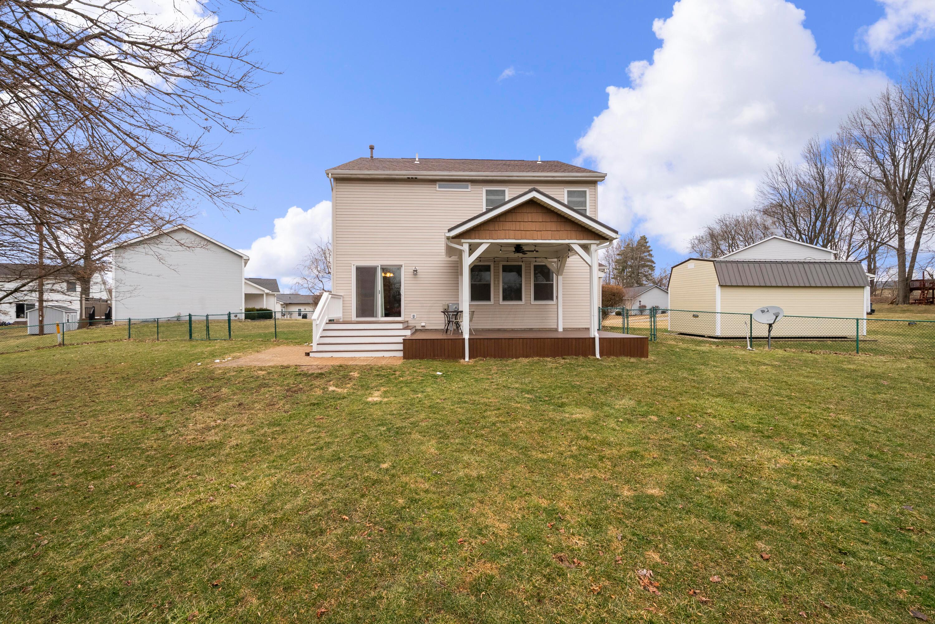 99 Sassafrass Place Property Photo 42