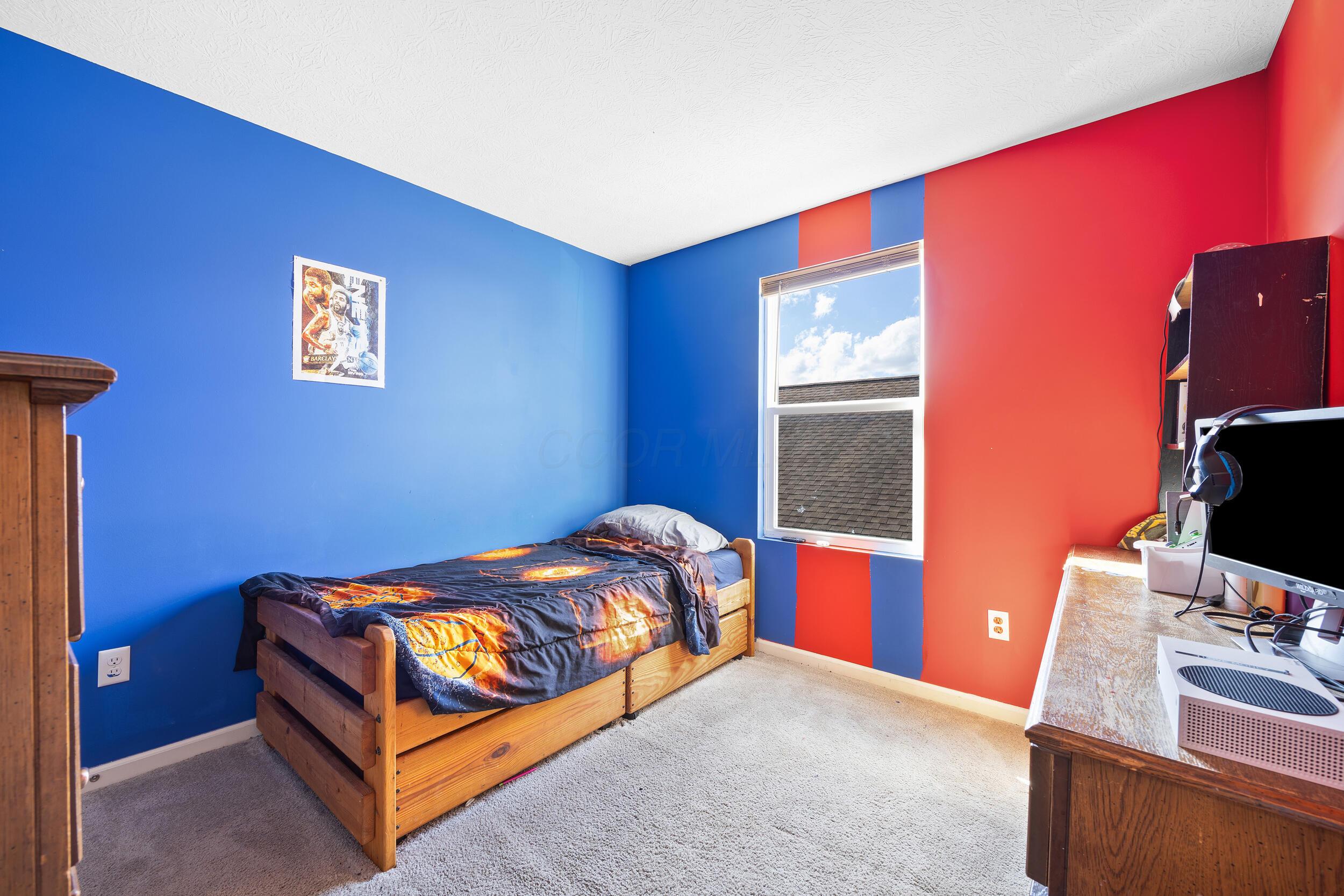 35 Waterman Avenue Property Photo 15