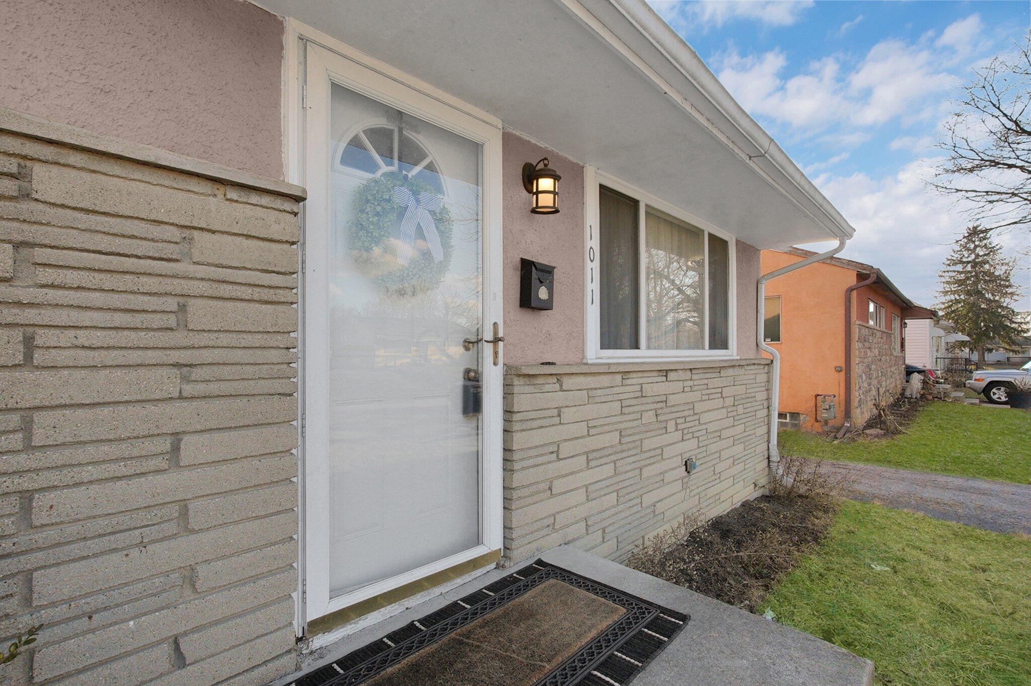 1011 Republic Avenue Property Photo 2