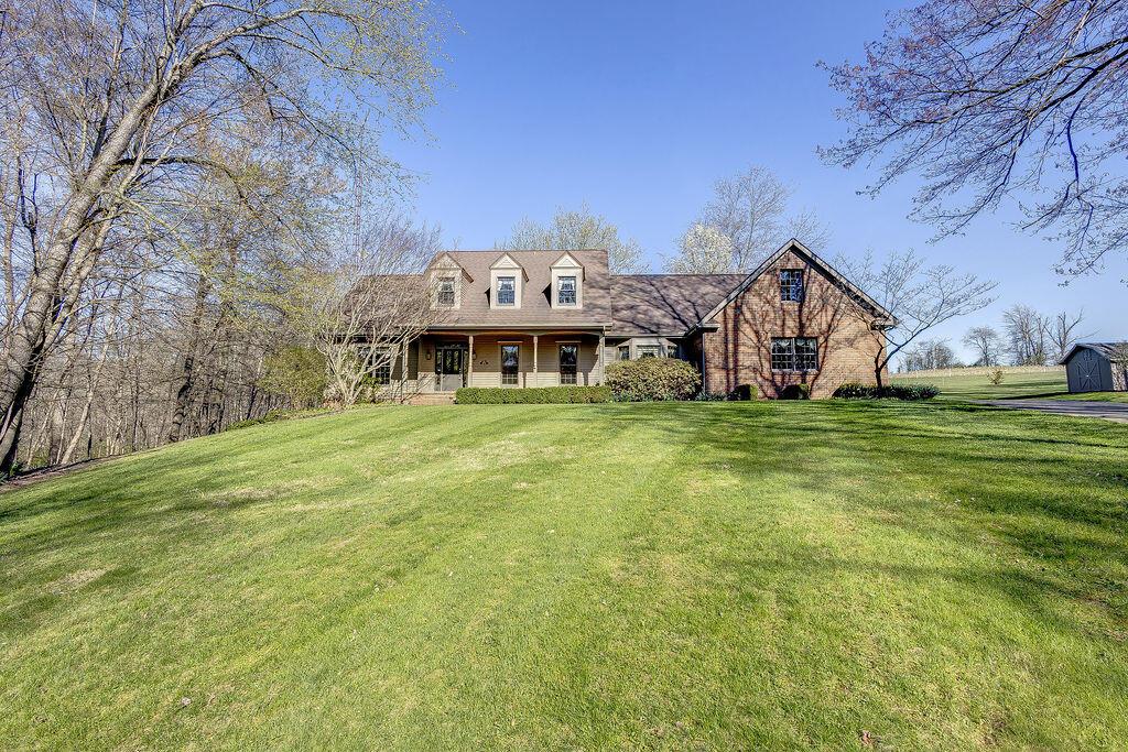 6942 Kinney Road Property Photo 1
