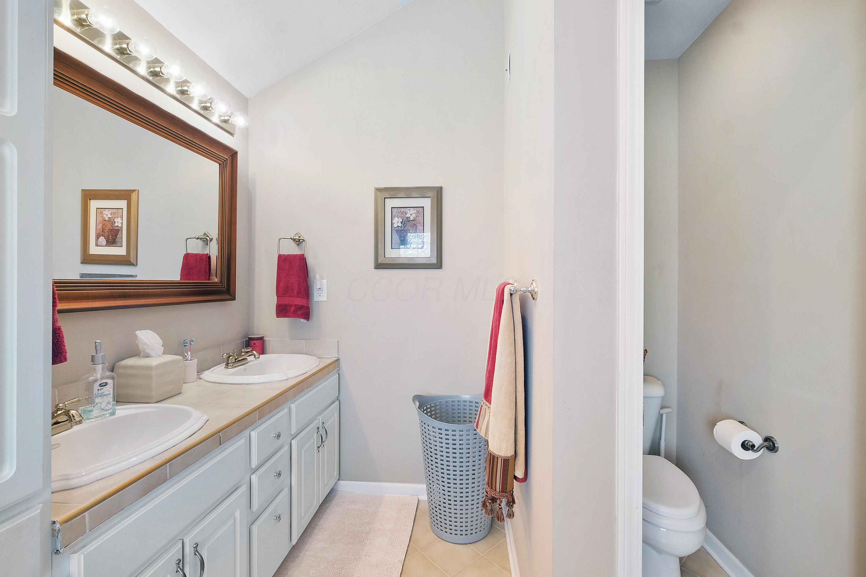 418 Valleyridge Drive Property Photo 31