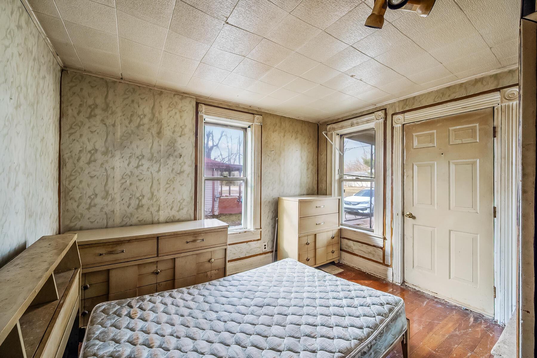 10 Smith Street Property Photo 28