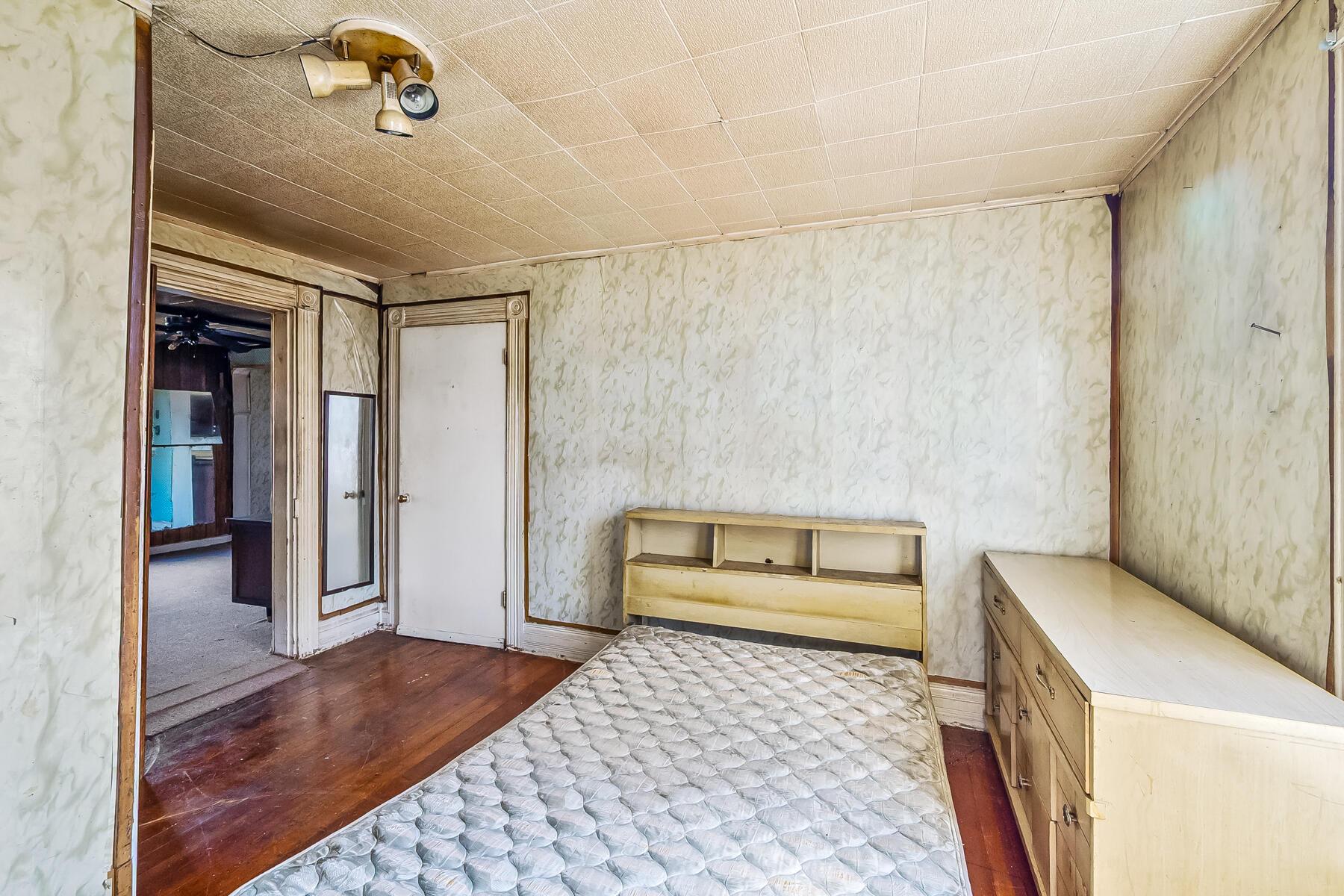 10 Smith Street Property Photo 30