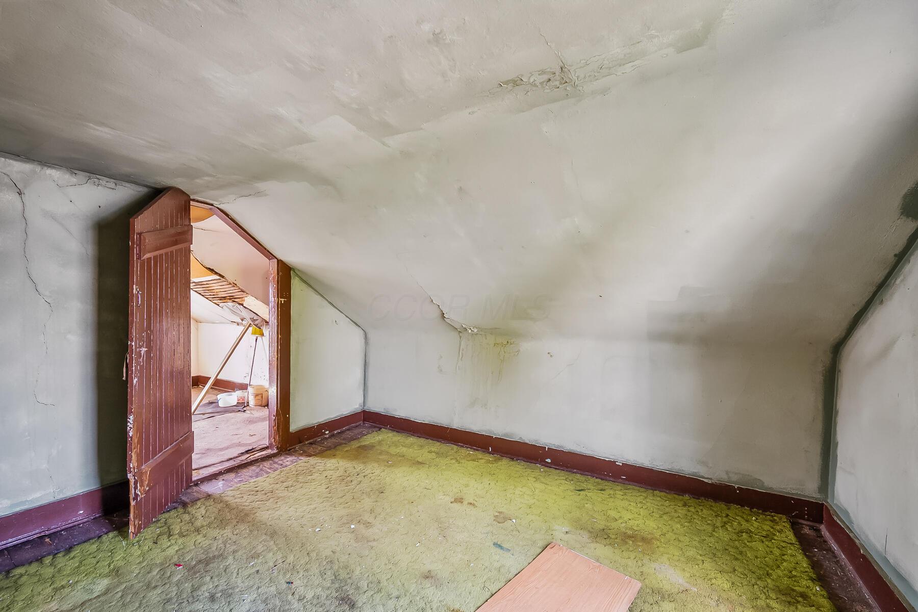 10 Smith Street Property Photo 36