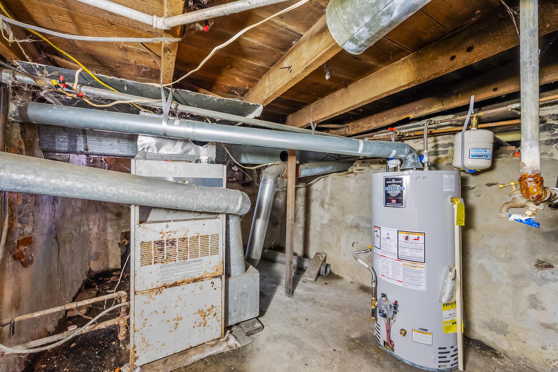 10 Smith Street Property Photo 39