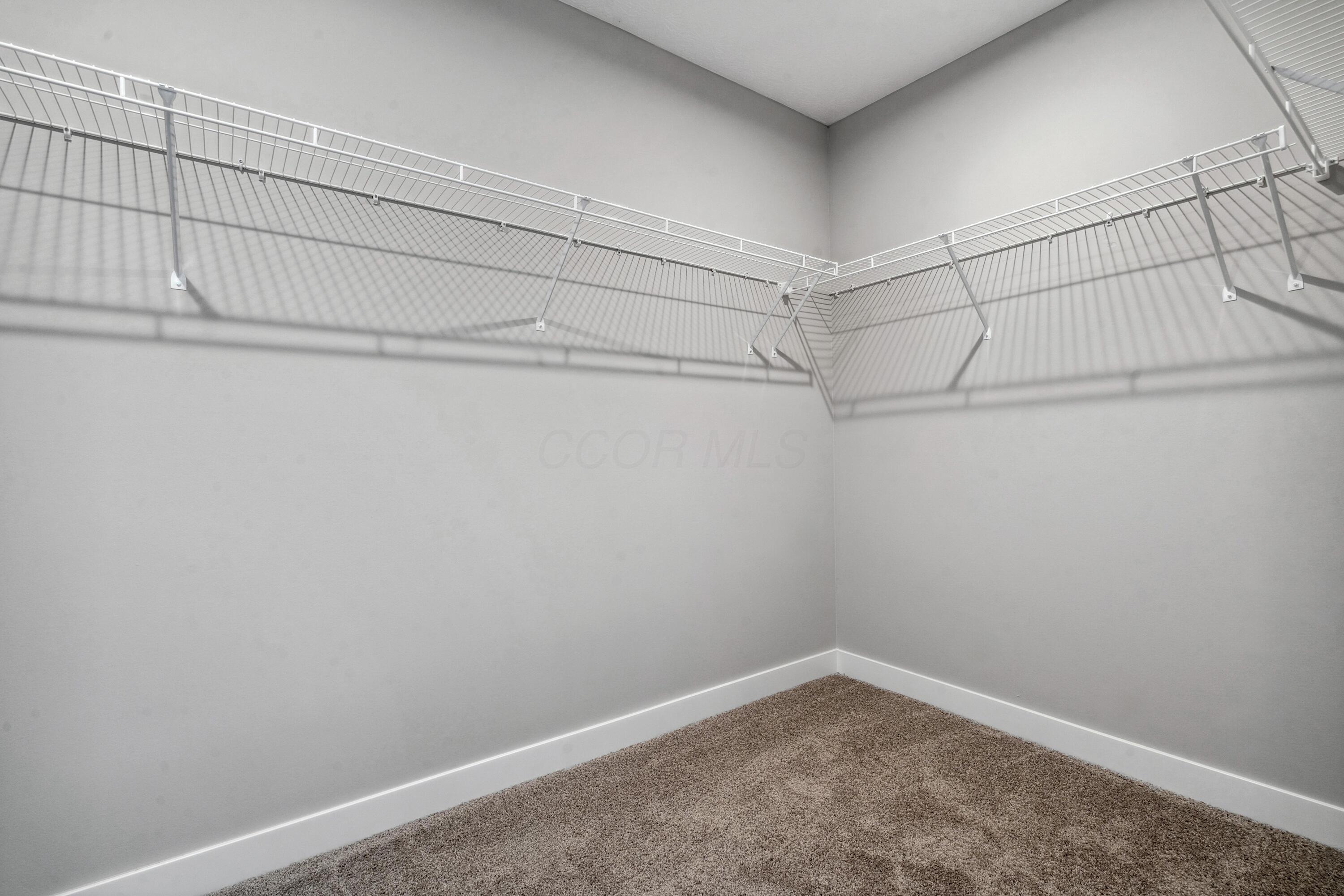 53 Genoa Circle Property Photo 9