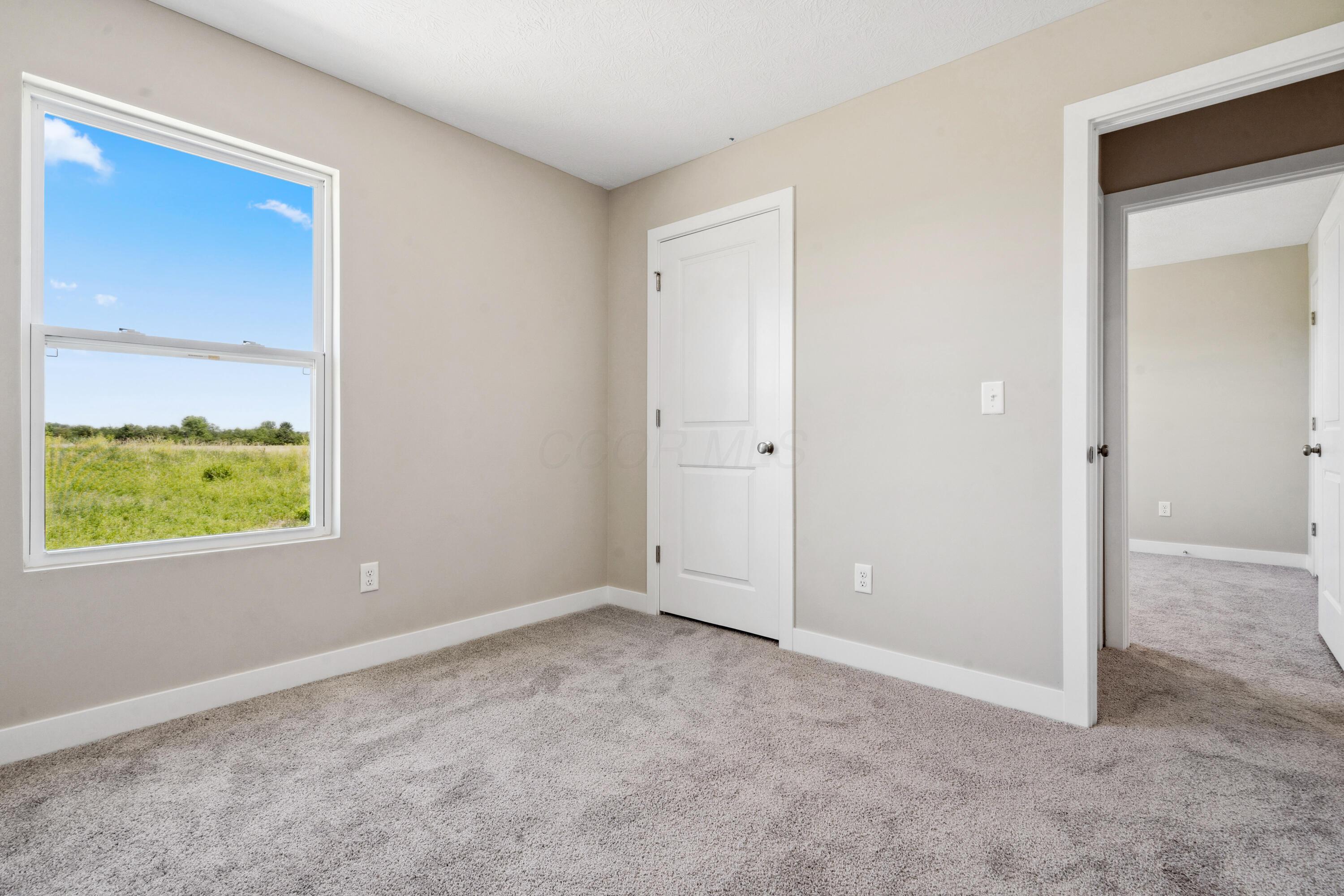 53 Genoa Circle Property Photo 18
