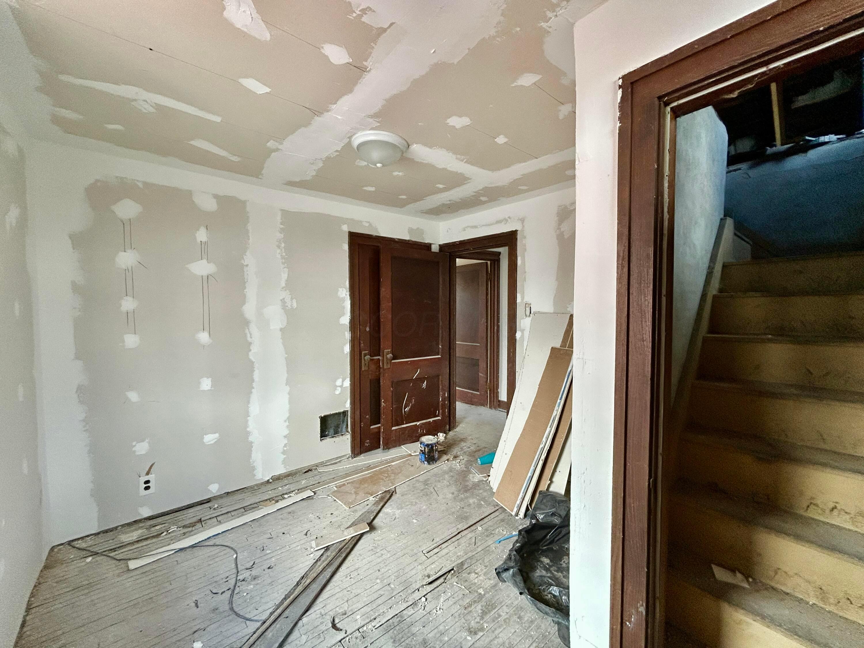 28 Cameron Avenue Property Photo 9