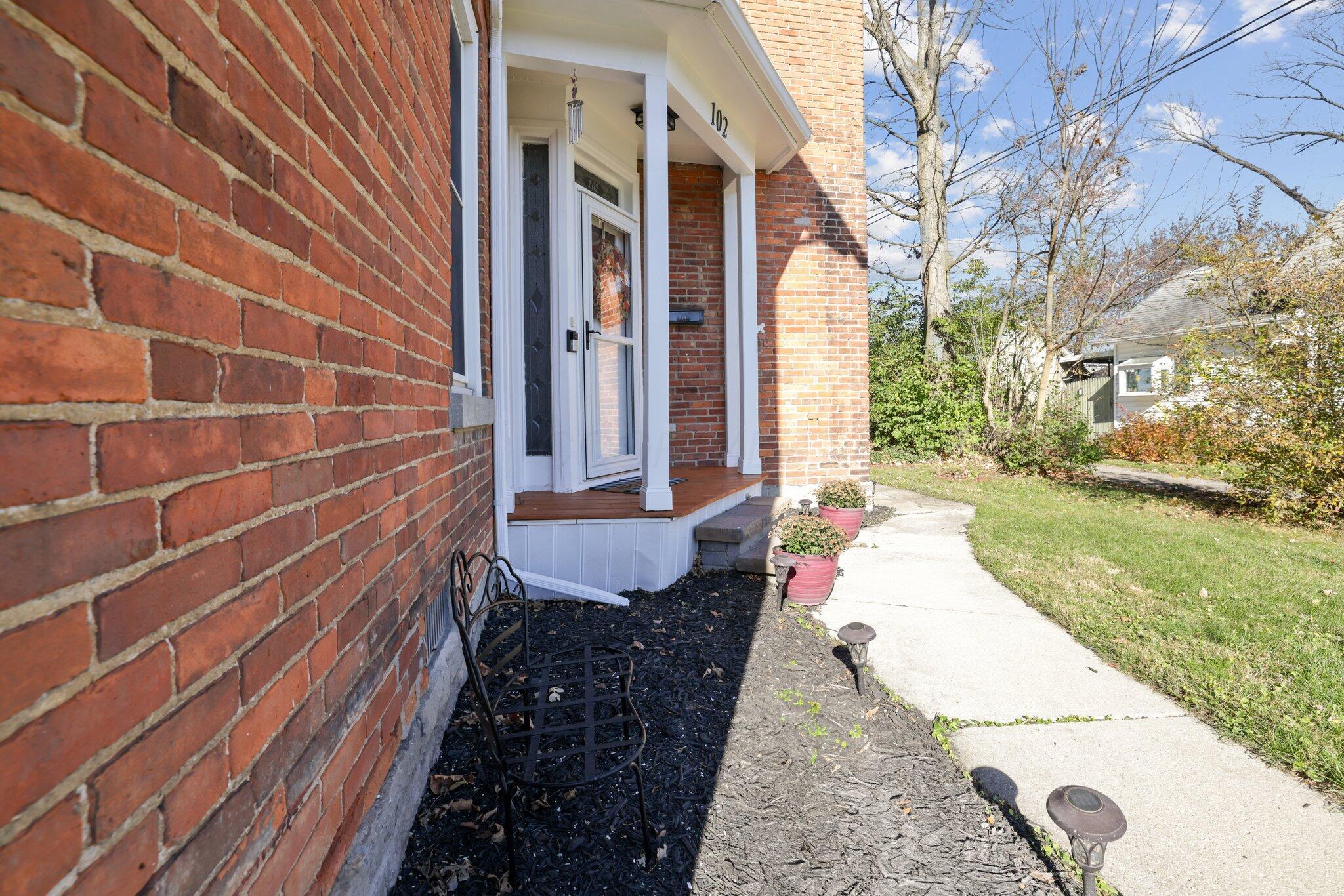 102 W Lincoln Avenue Property Photo 83