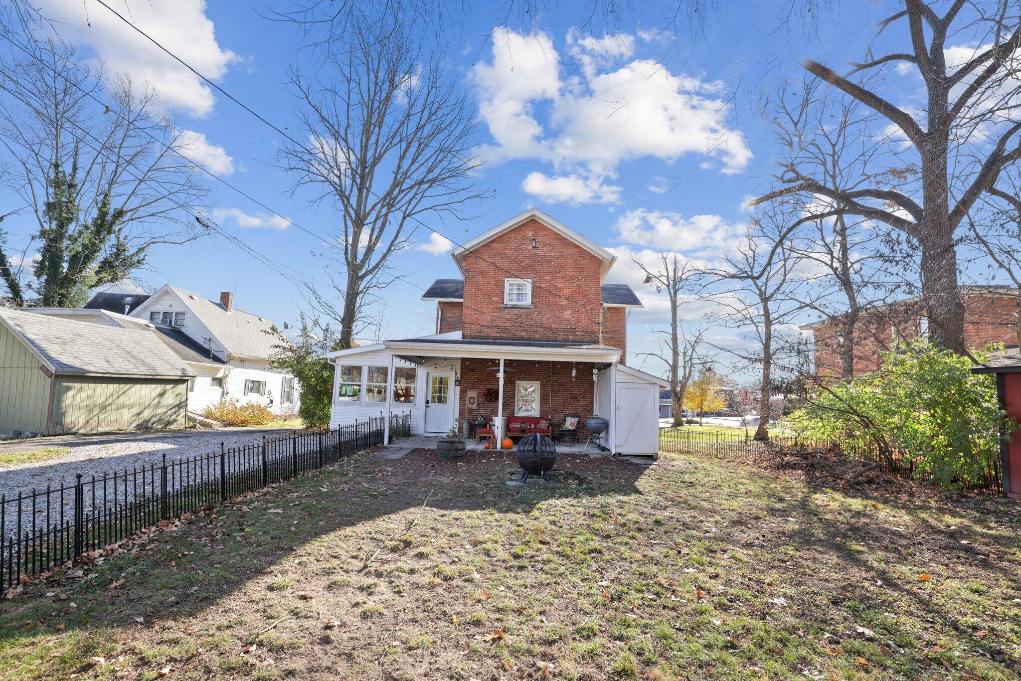 102 W Lincoln Avenue Property Photo 94