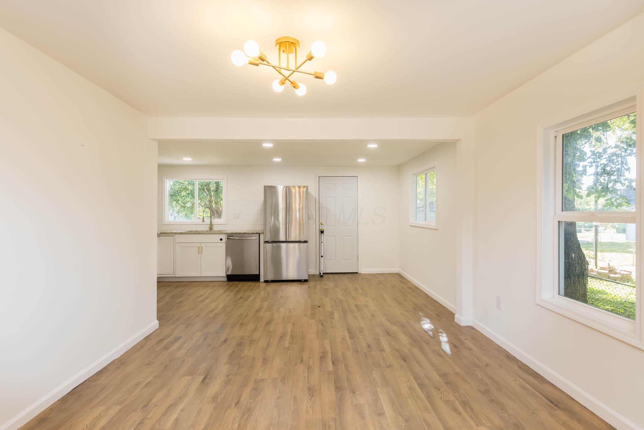 1718 S 3rd Street Property Photo 6