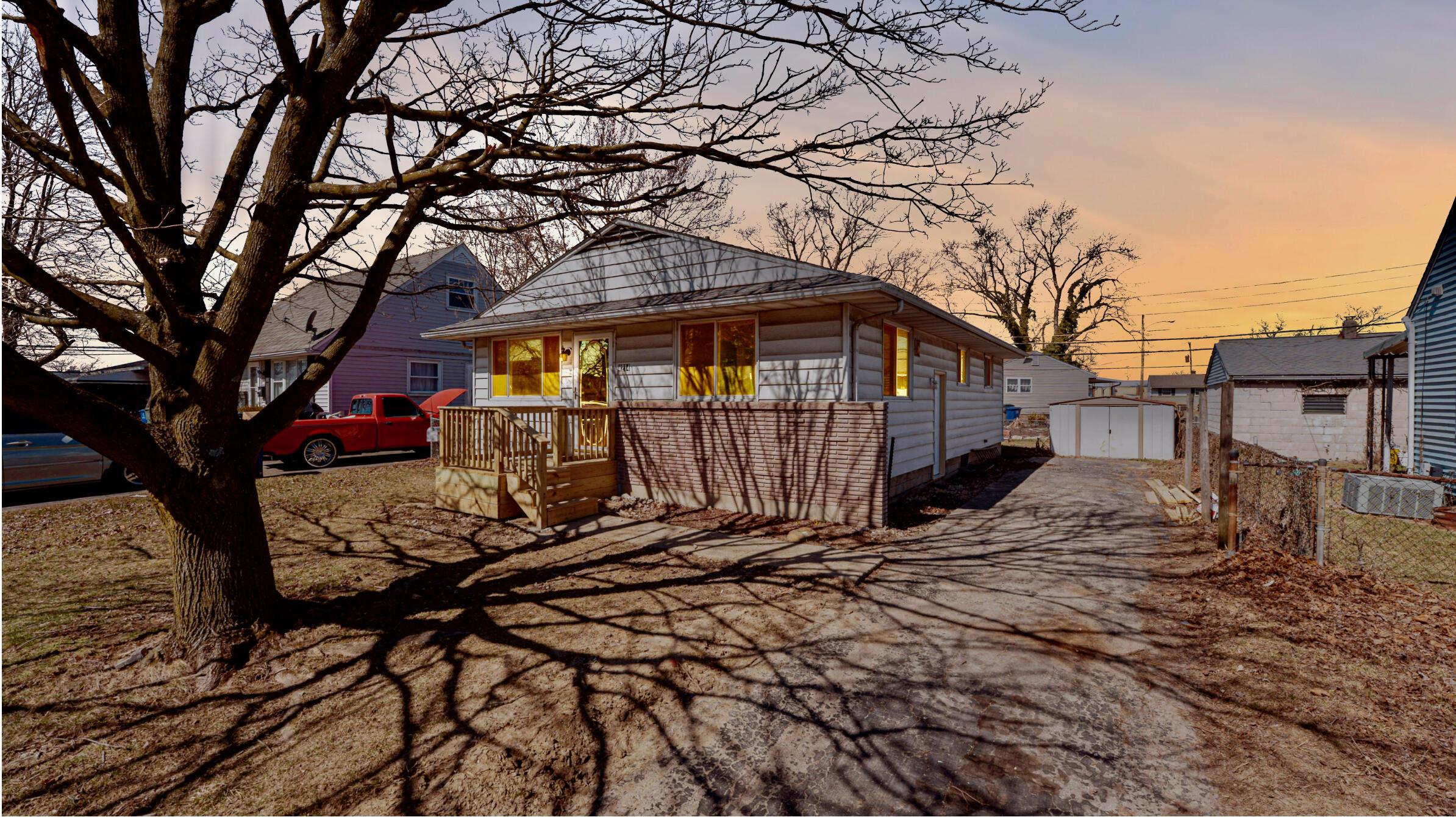 4214 Atlanta Drive Property Photo 3