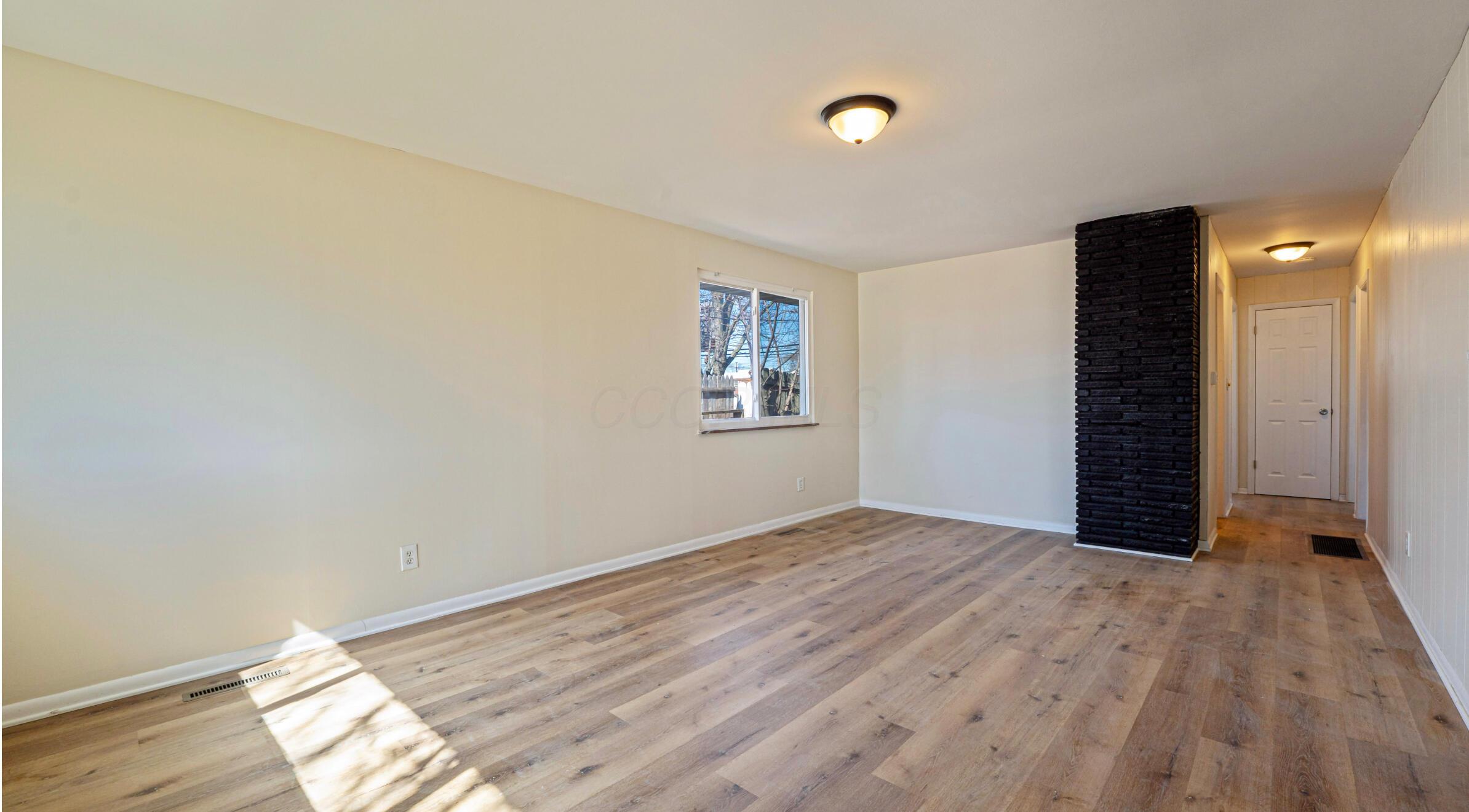 4214 Atlanta Drive Property Photo 5