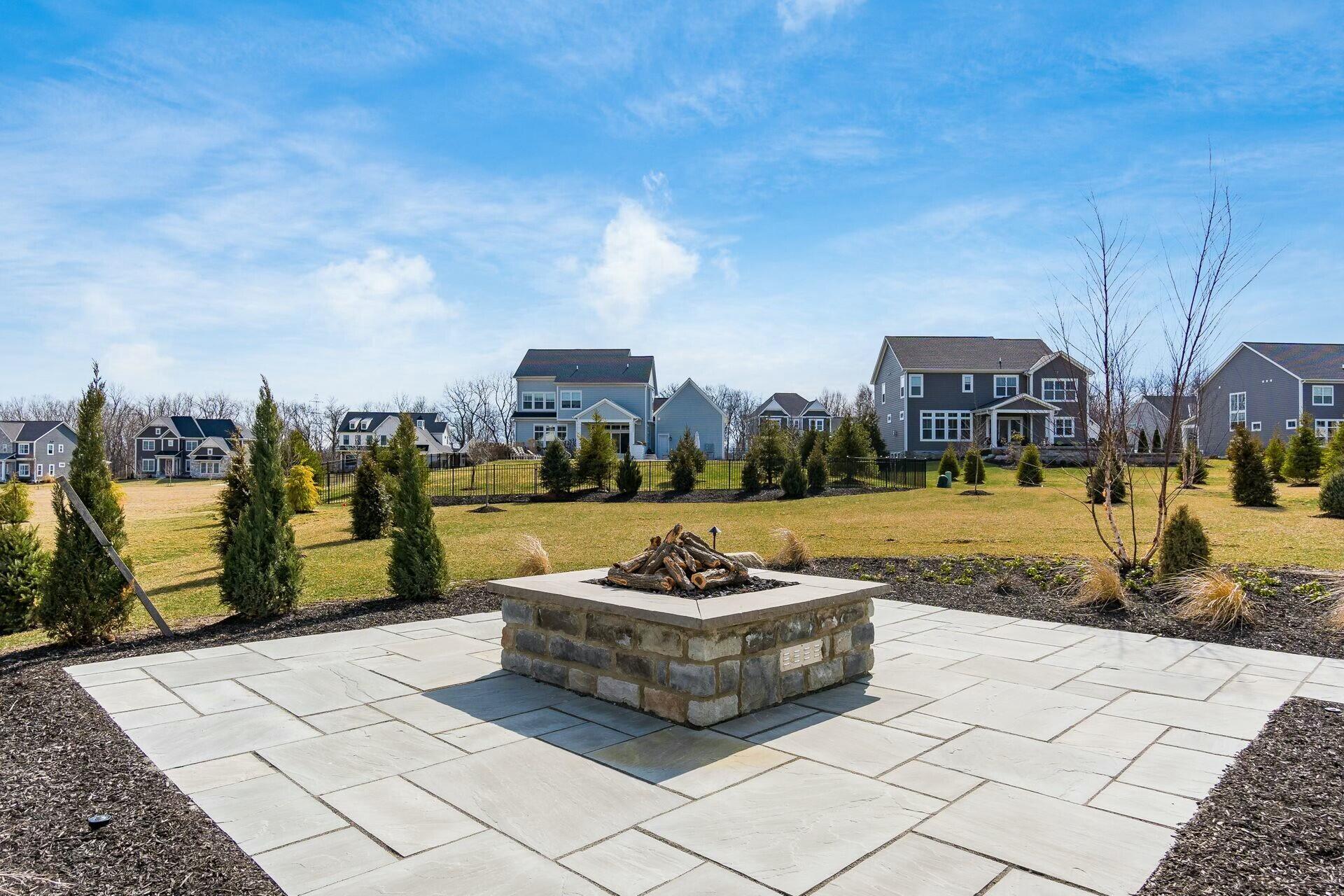 1881 Scenic Bluff Court Property Photo 37
