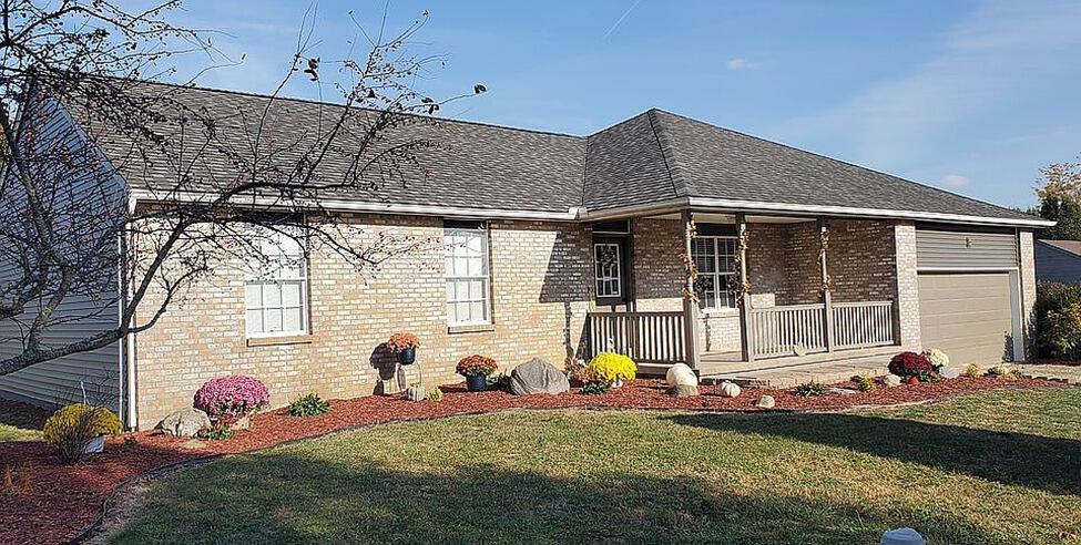 7607 Chanting Circle Property Photo