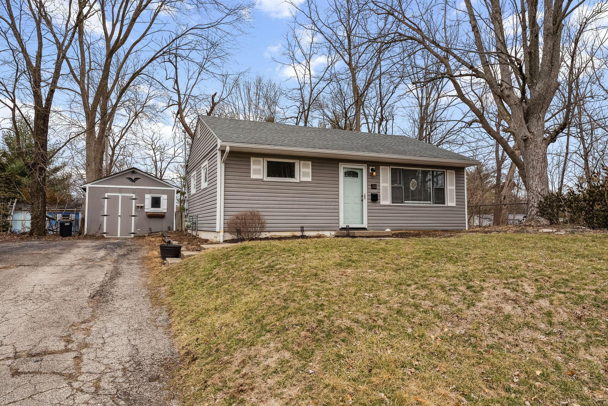336 E Plum Street Property Photo 2