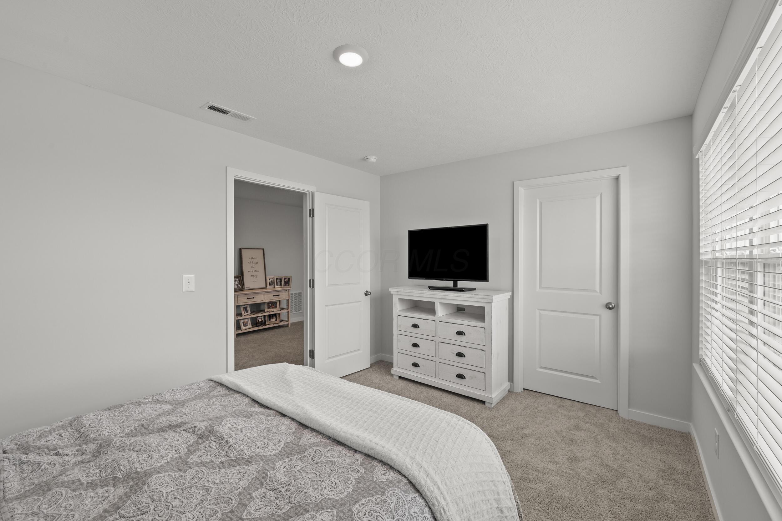706 Leslie Drive Property Photo 24