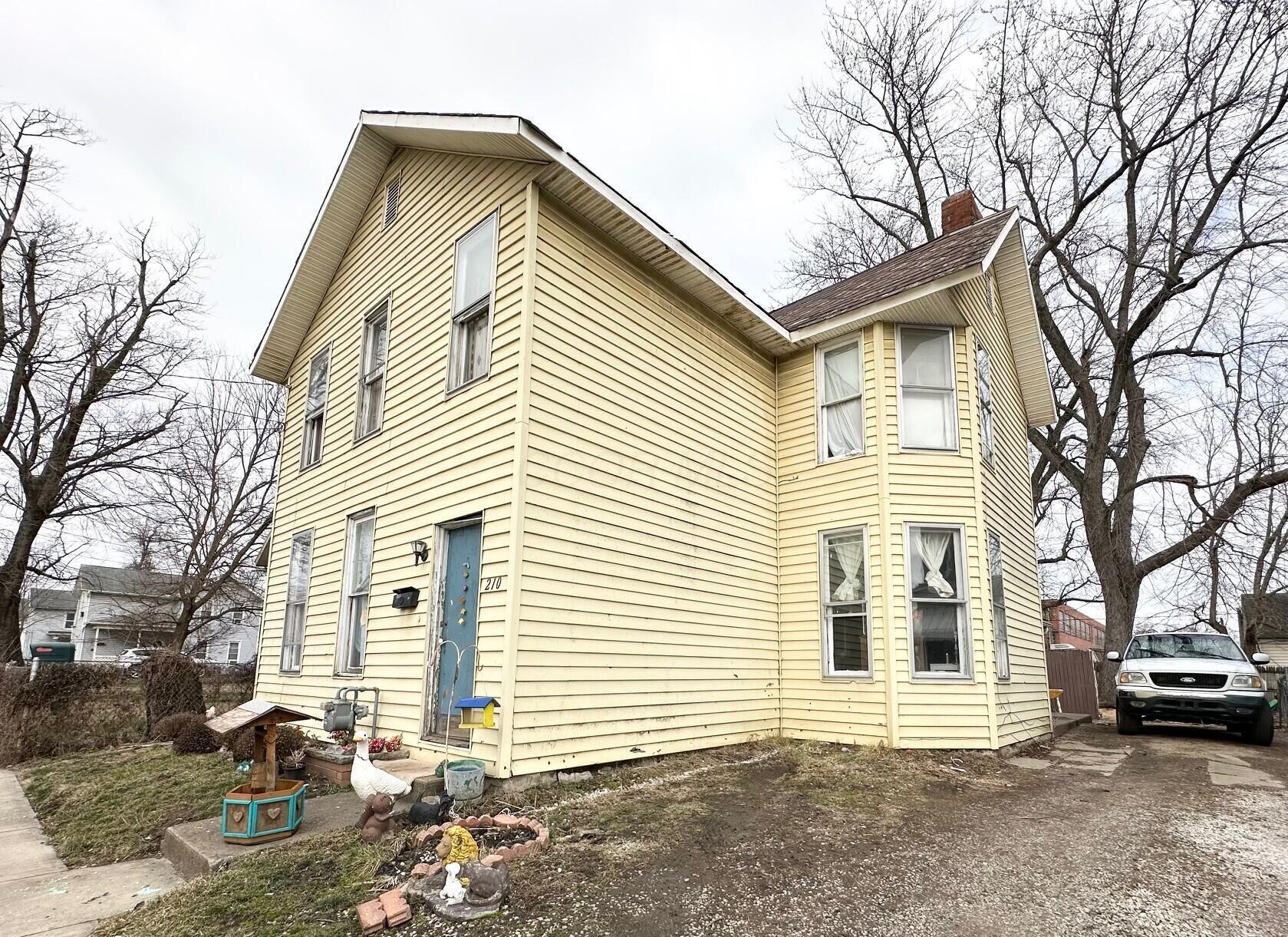 210 Wilson Street Property Photo 2