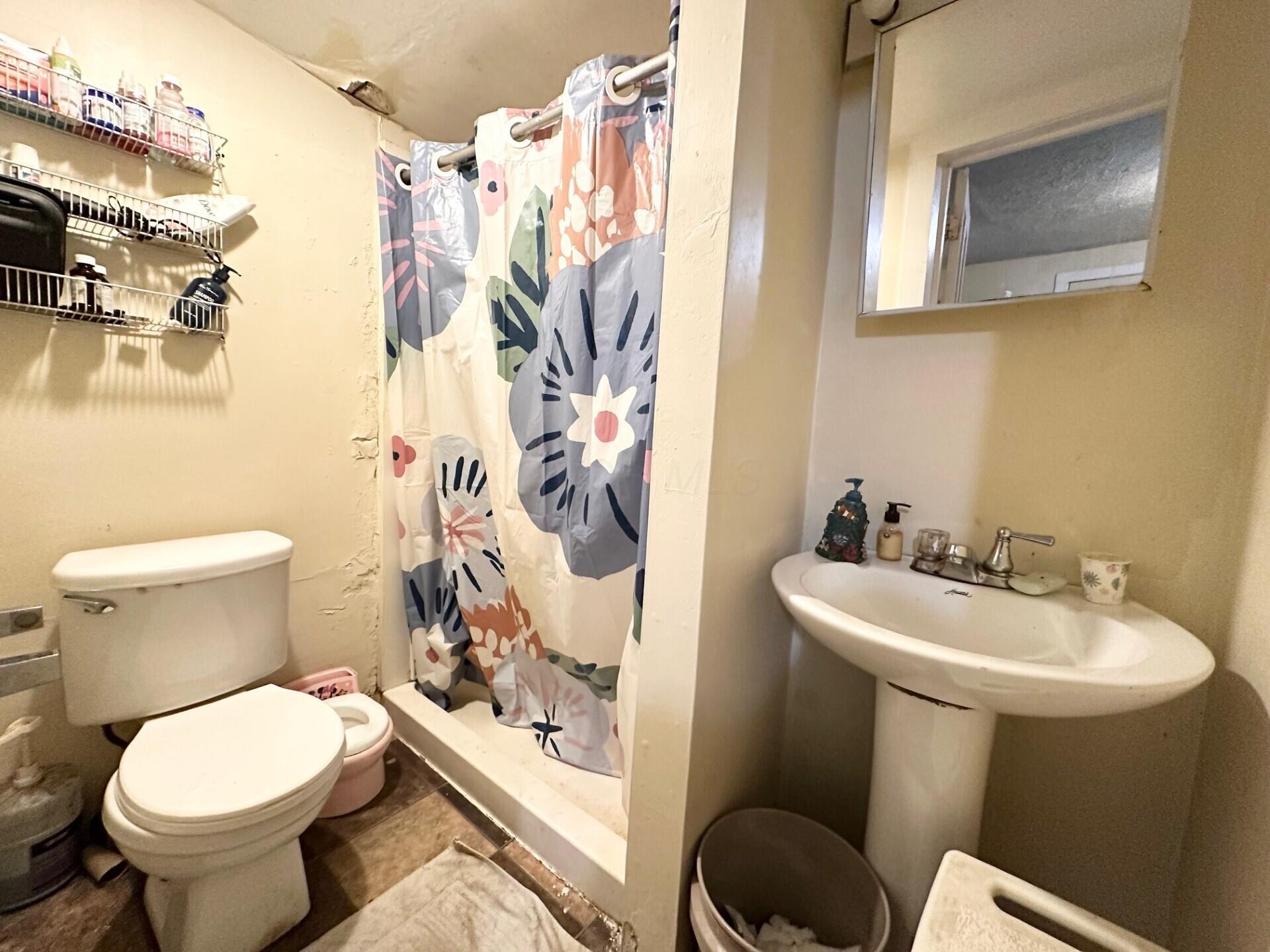 210 Wilson Street Property Photo 7